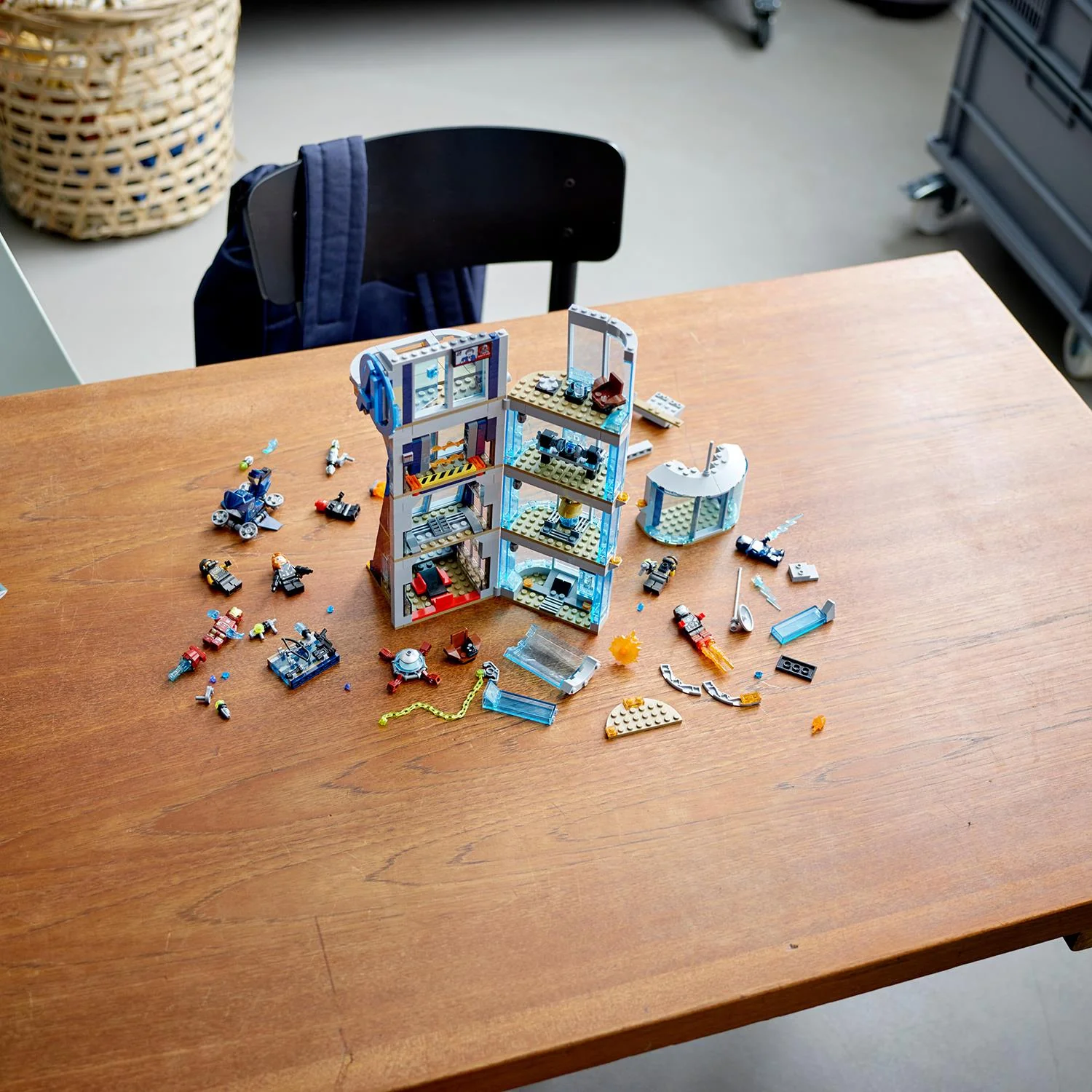LEGO® Marvel Avengers Tower Battle - Image 14