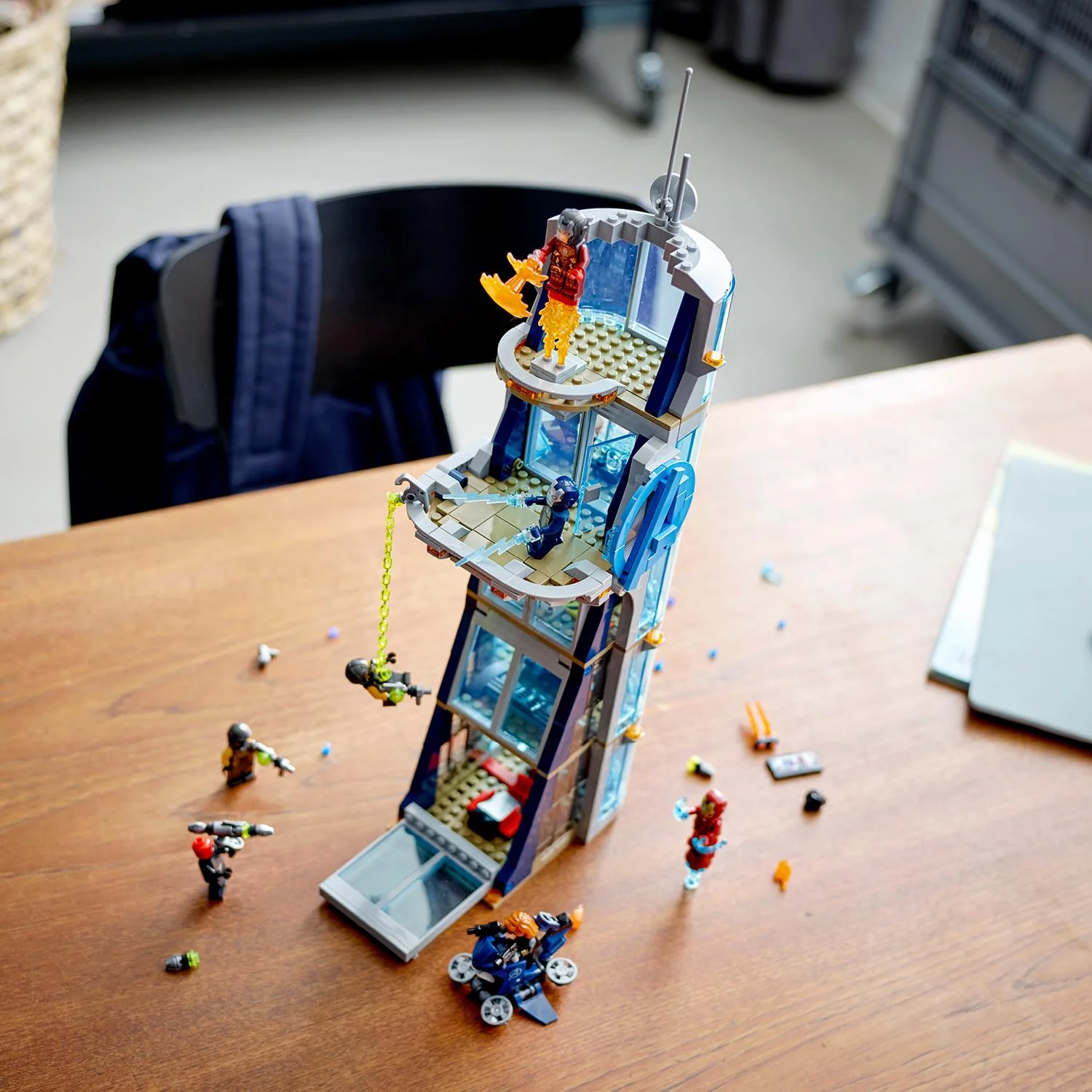 LEGO® Marvel Avengers Tower Battle - Image 15