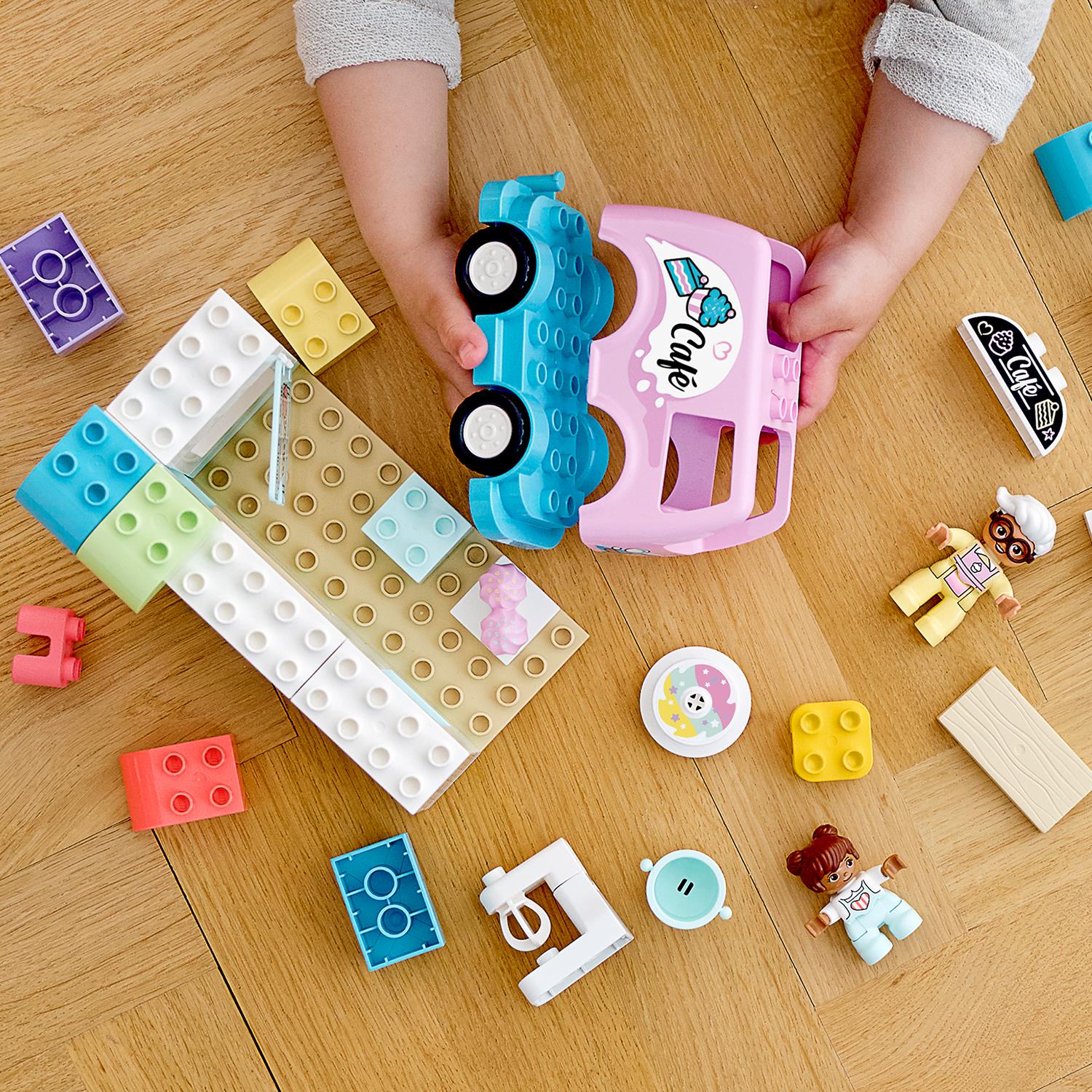 LEGO® DUPLO™  Bakery - Image 6