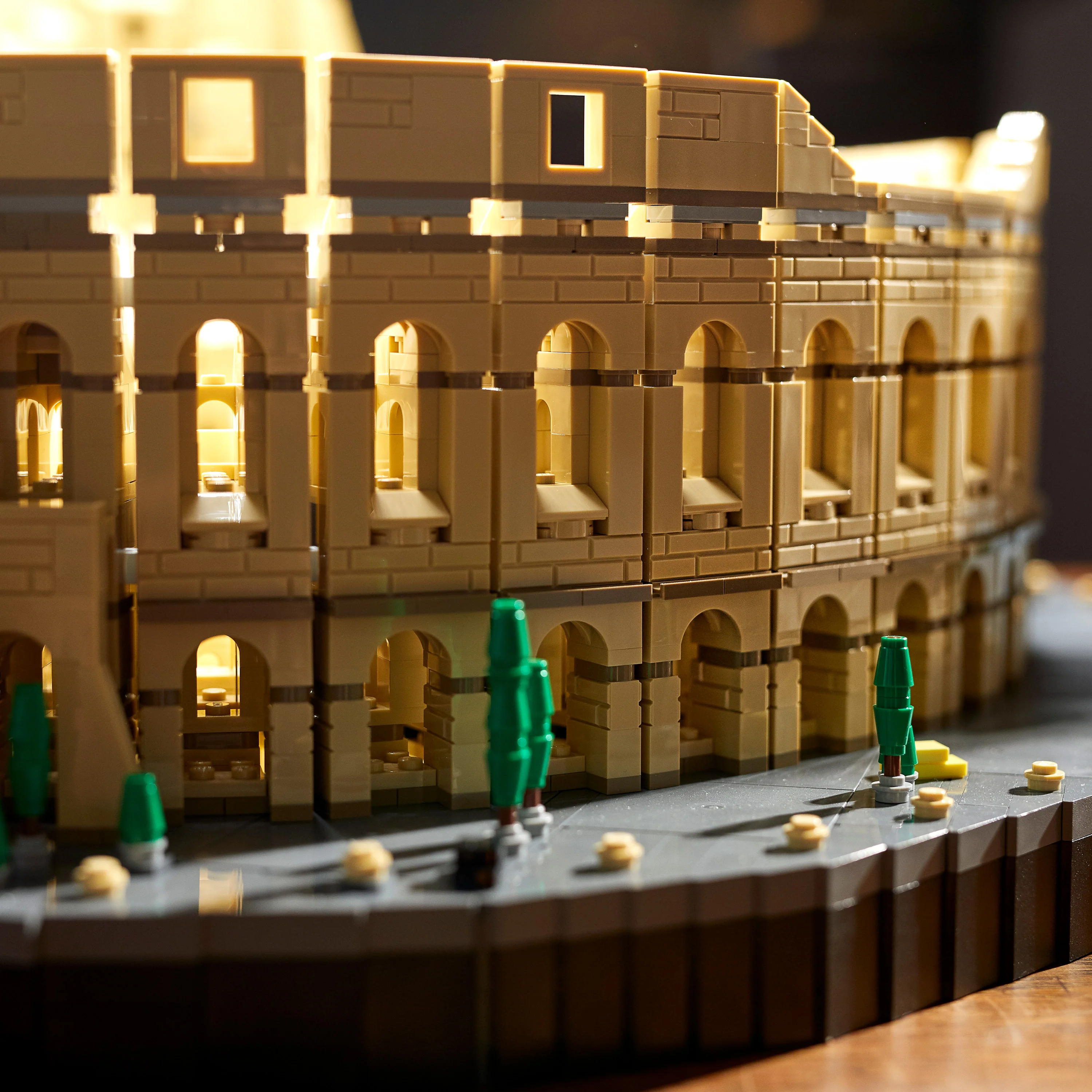 LEGO® Creator Expert Colosseum - Image 14