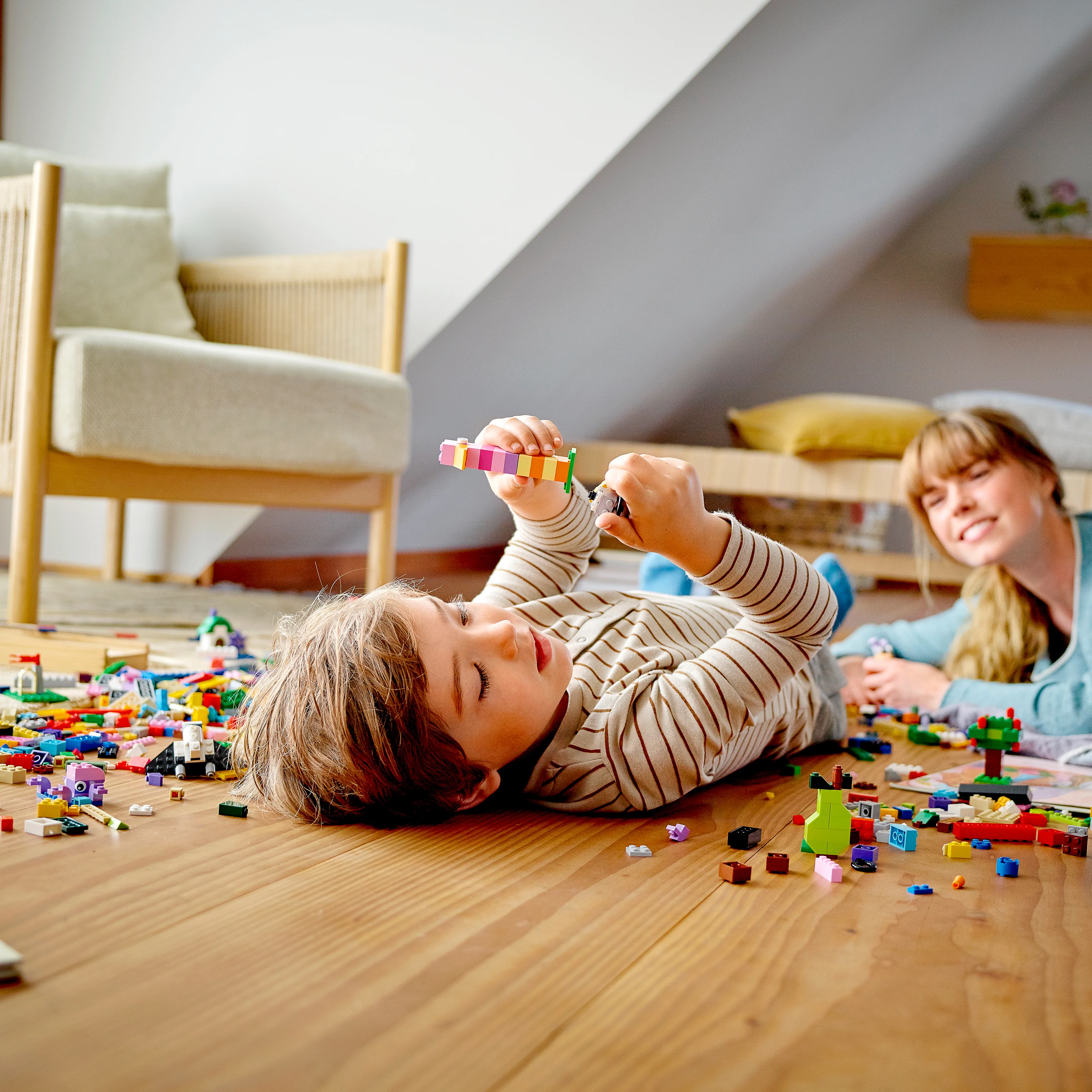 LEGO® Classic Creative Brick Box - Image 4