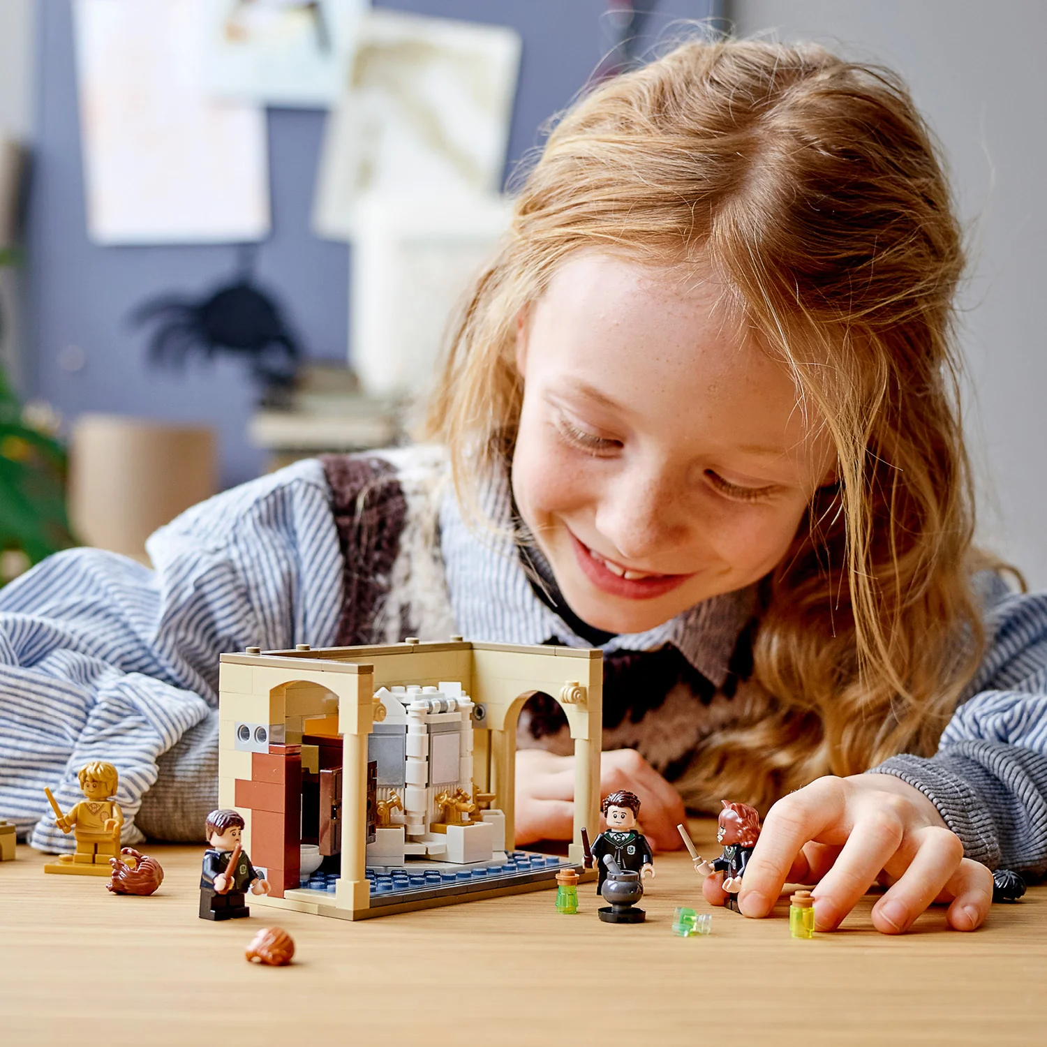 LEGO® Harry Potter Hogwarts™: Polyjuice Potion Mistake - Image 3