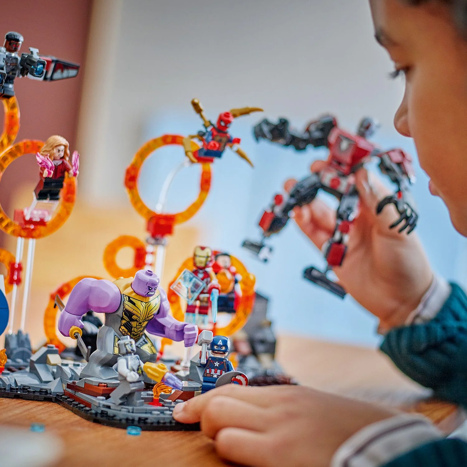 LEGO® Marvel Avengers: Endgame Final Battle - Image 11