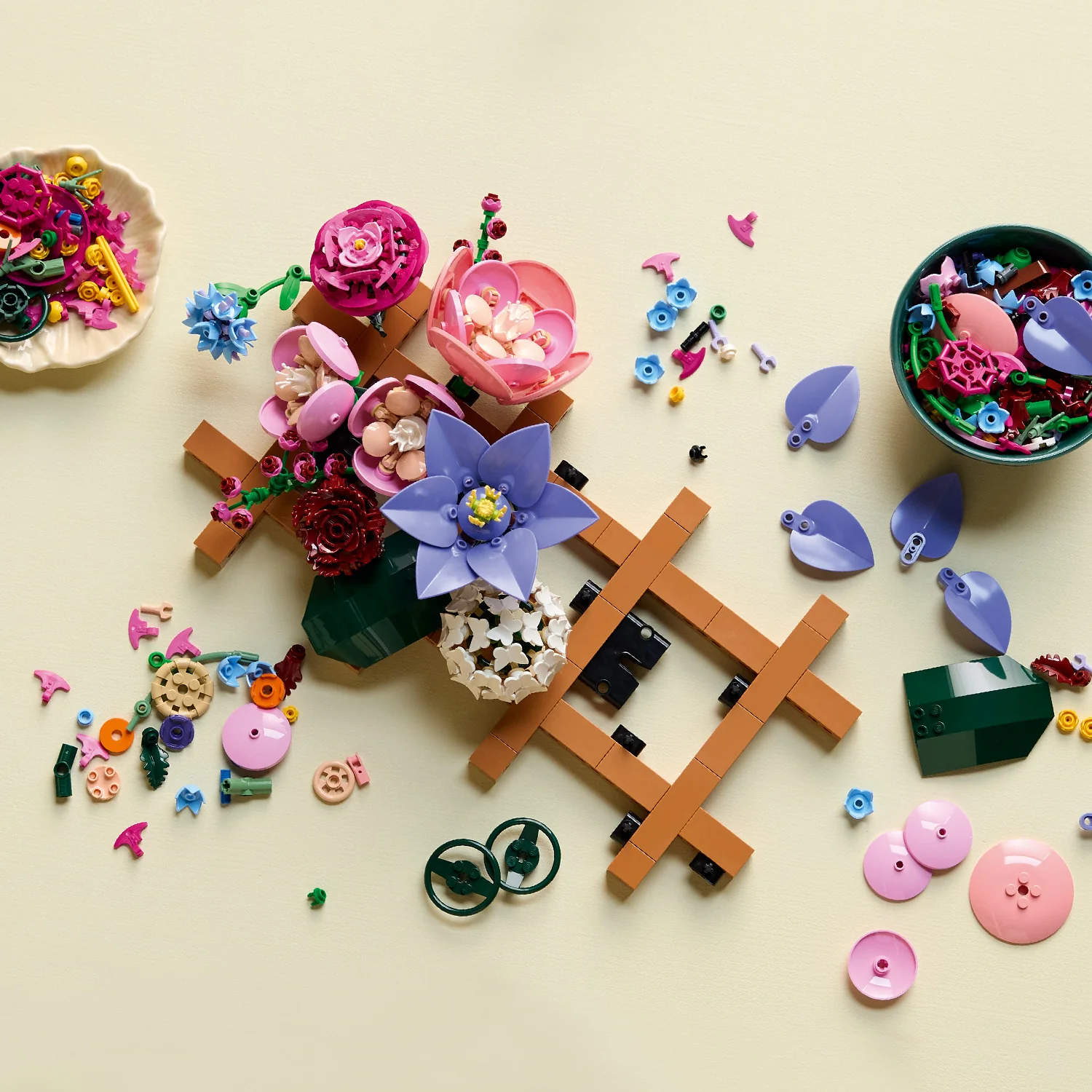 LEGO® Botanicals Flower Wall - Image 5