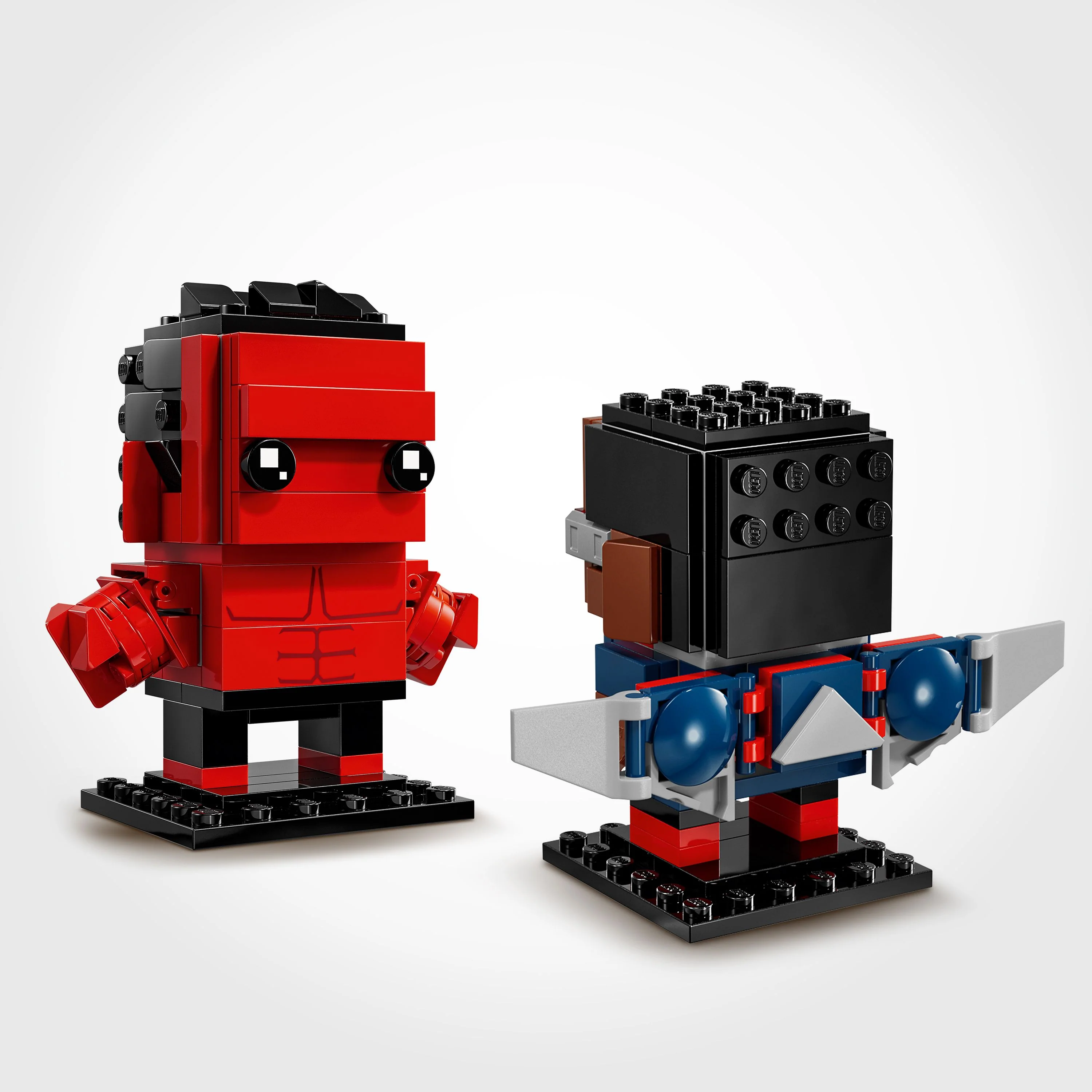 LEGO® BrickHeadz⢠Captain America & Red Hulk Figures - Image 5