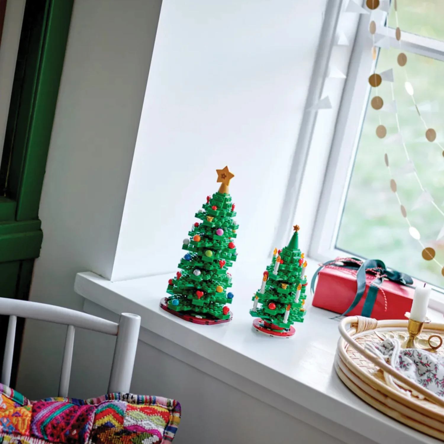 LEGO® Christmas Tree - Image 4