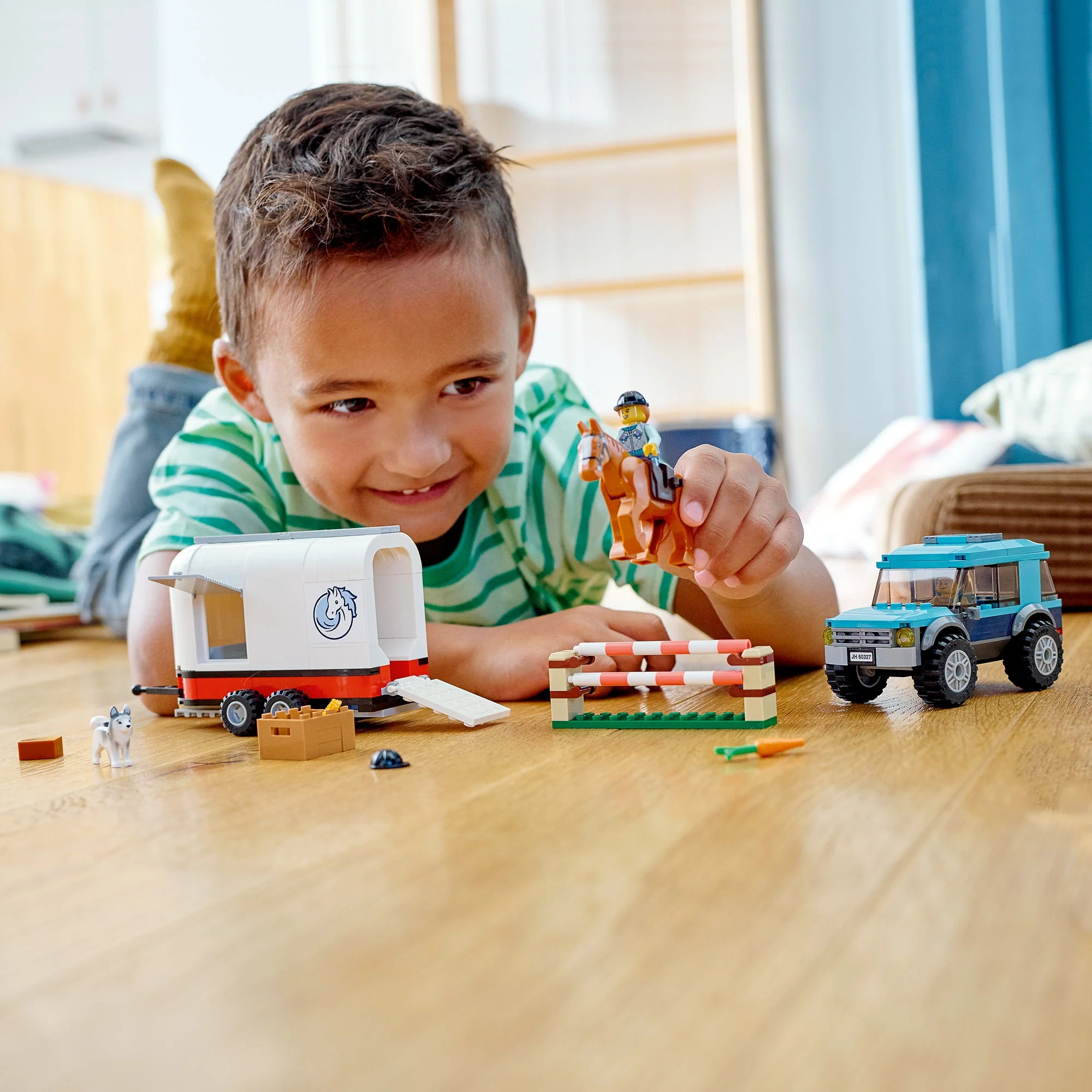 LEGO® City Horse Transporter - Image 3