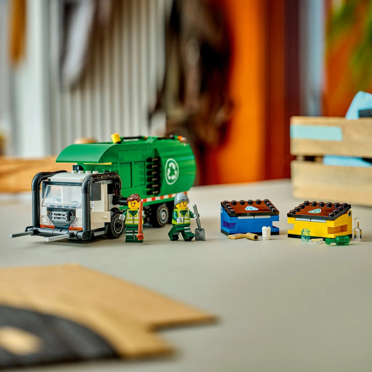 LEGO® City Recycling Truck - Image 18