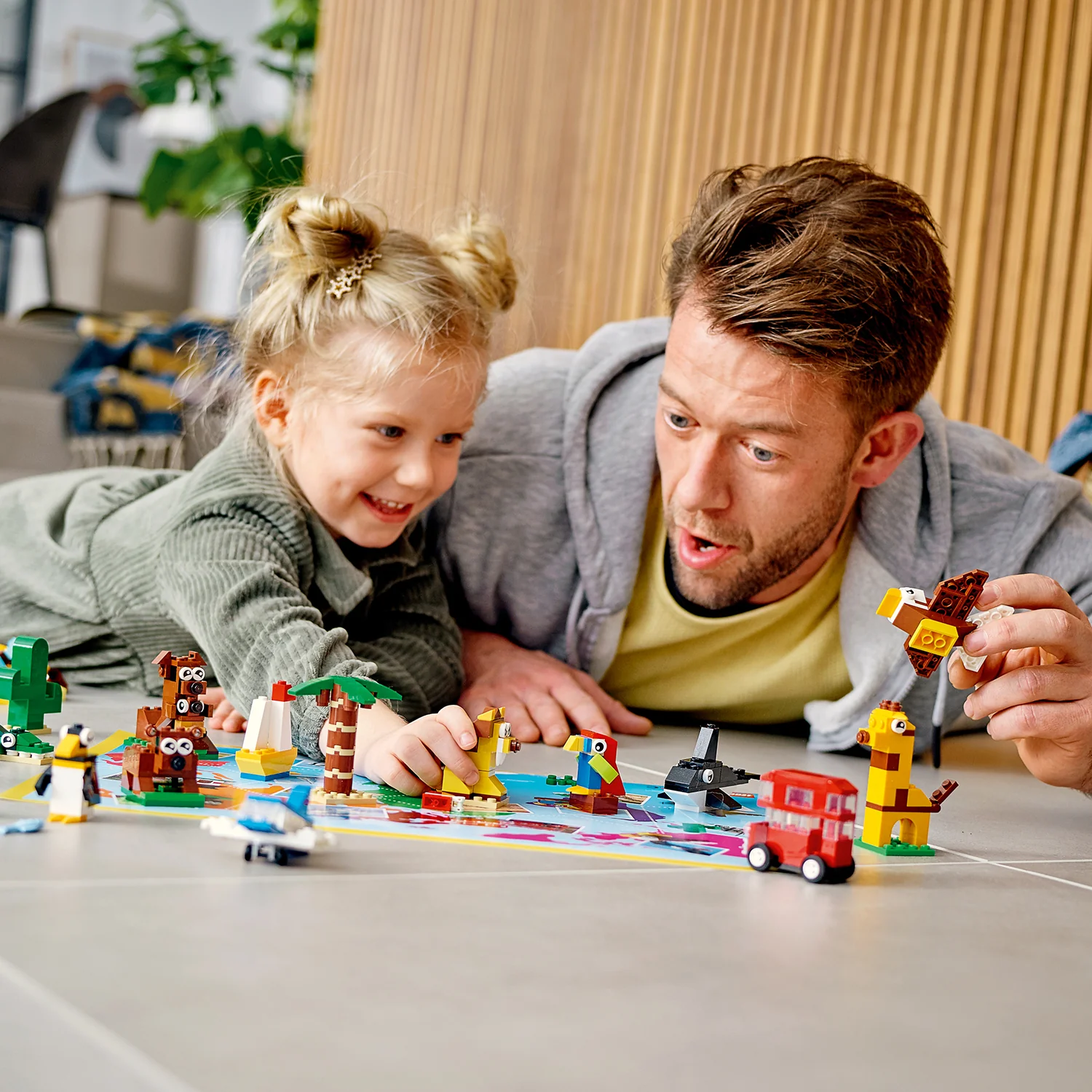 LEGO® Classic Around the World - Image 3