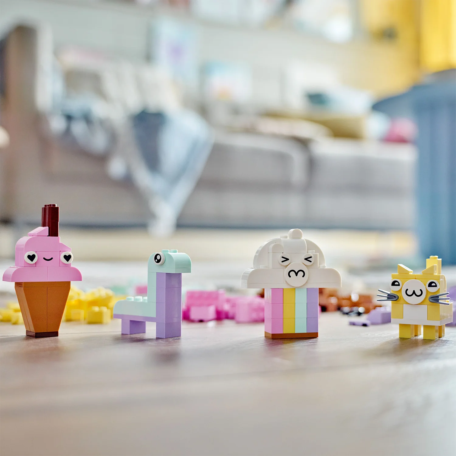 LEGO® Classic Creative Pastel Fun - Image 6