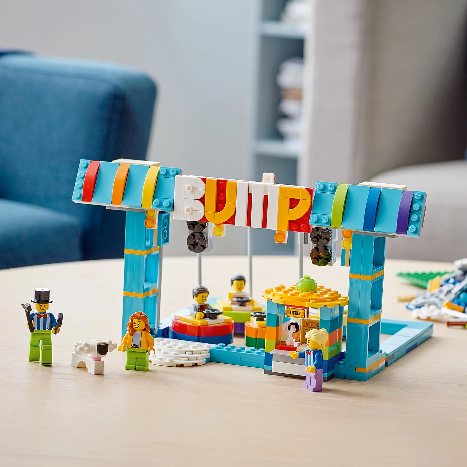 LEGO® Creator 3-in-1 Ferris Wheel - Image 6