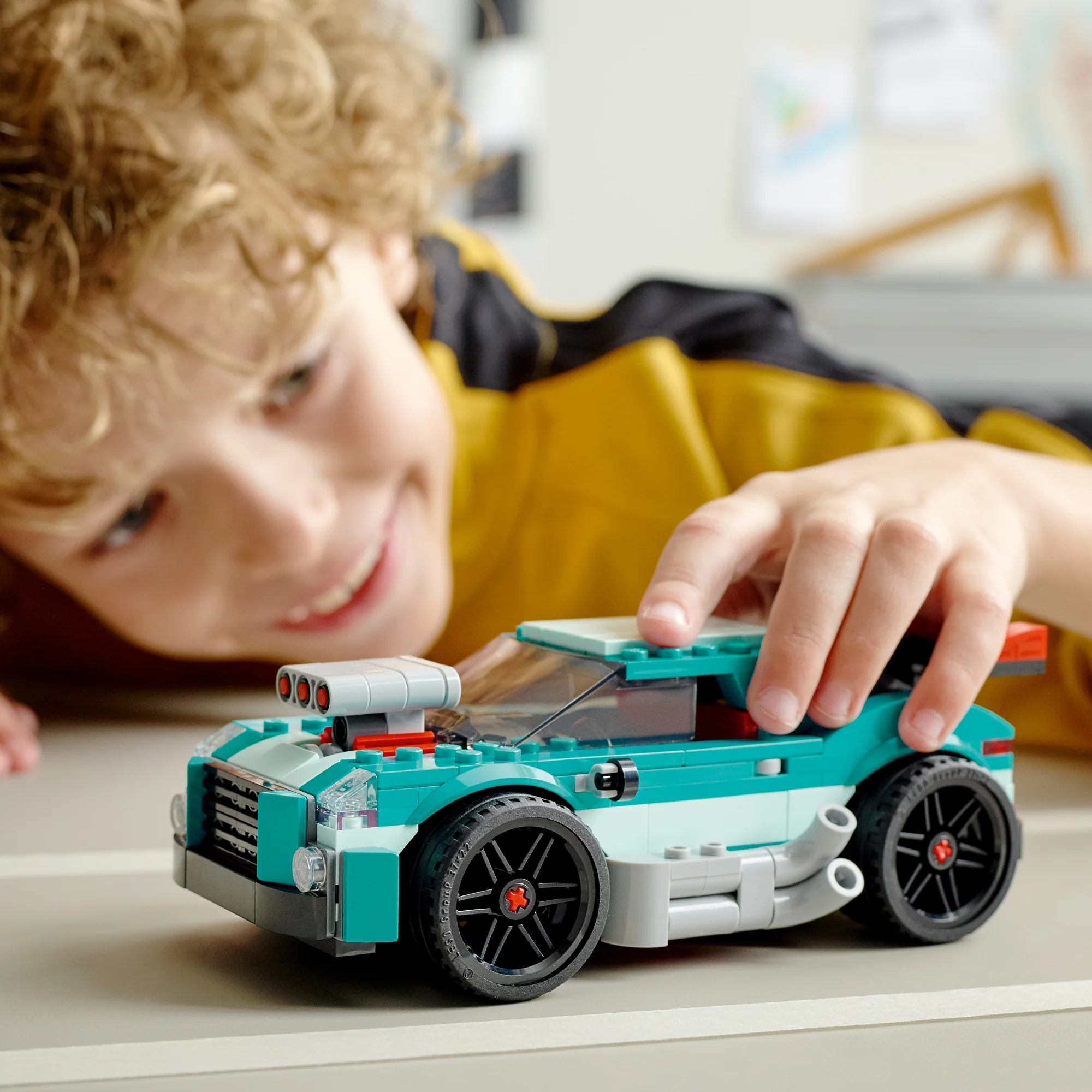 LEGO® Creator 3-in-1 Street Racer - Image 3