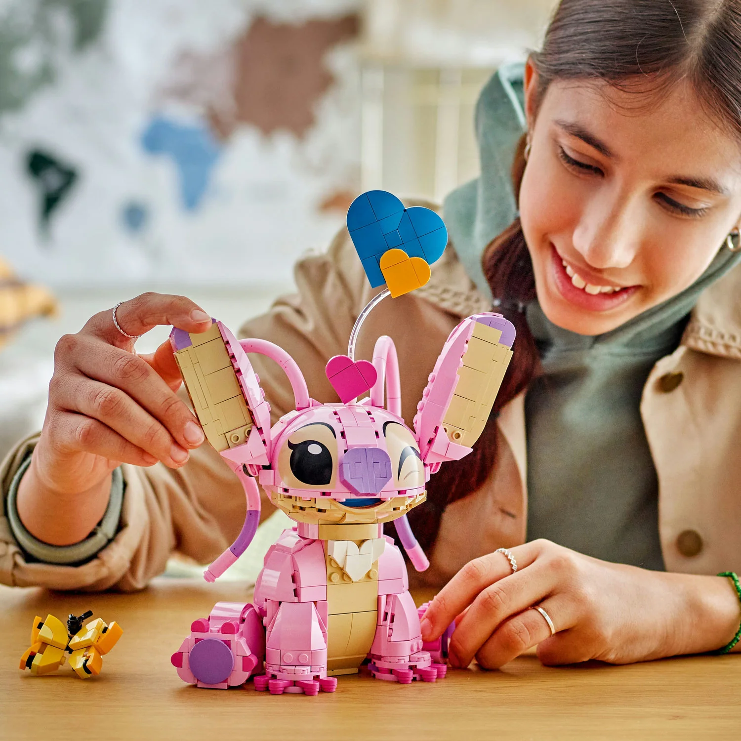 LEGO® Disney™ Angel - Image 3
