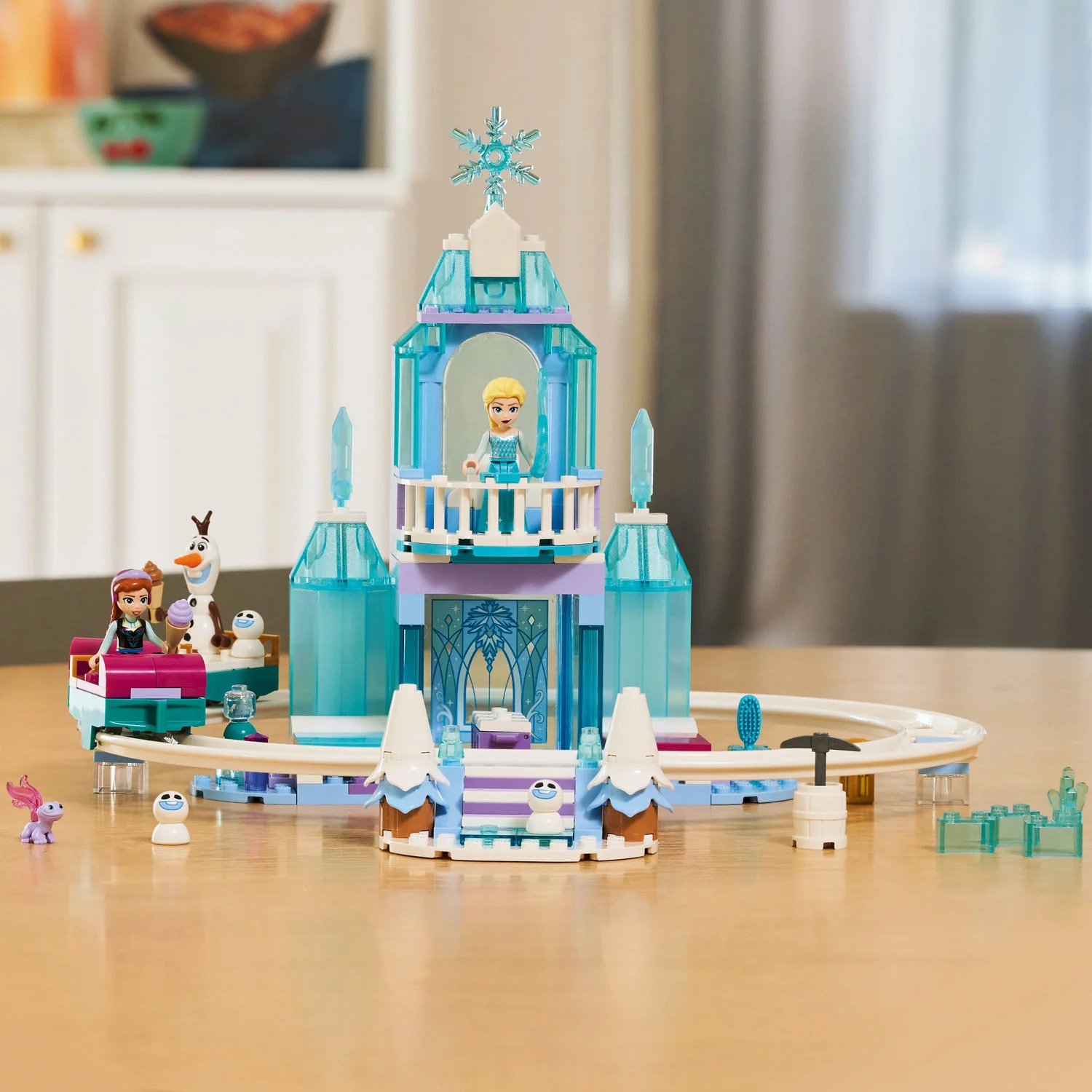 LEGO® | Disney Frozen Elsa’s Ice Castle & Snow Ride Adventure - Image 5