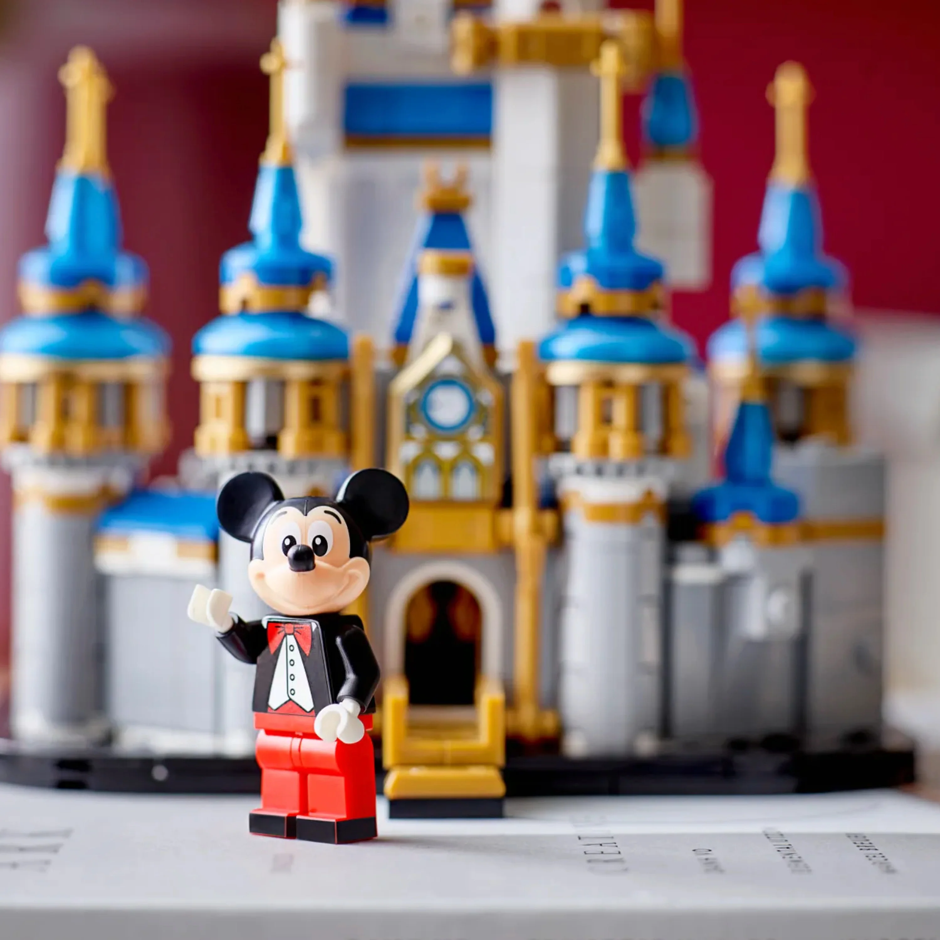 LEGO® Disney™ Mini Disney Castle - Image 5