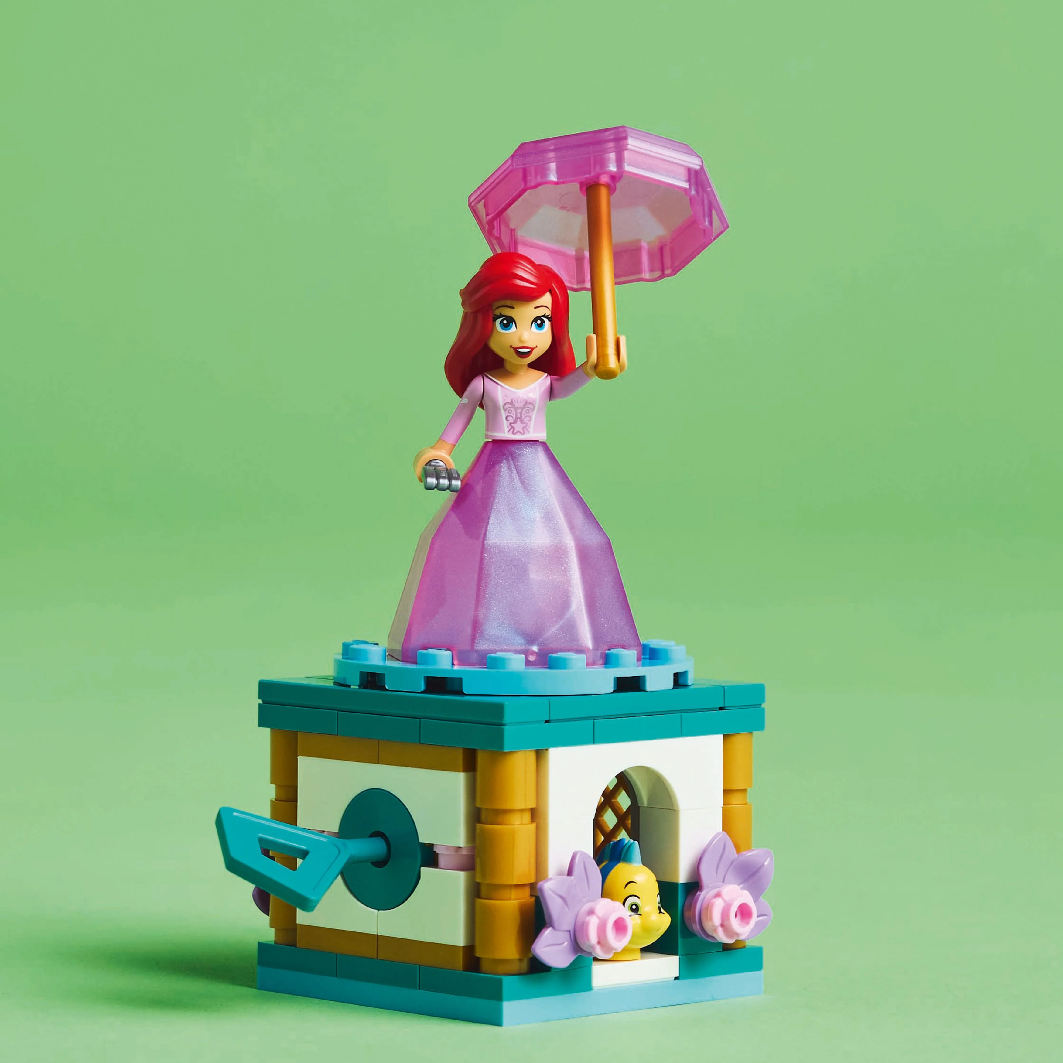 LEGO® Disney™ Twirling Ariel - Image 5