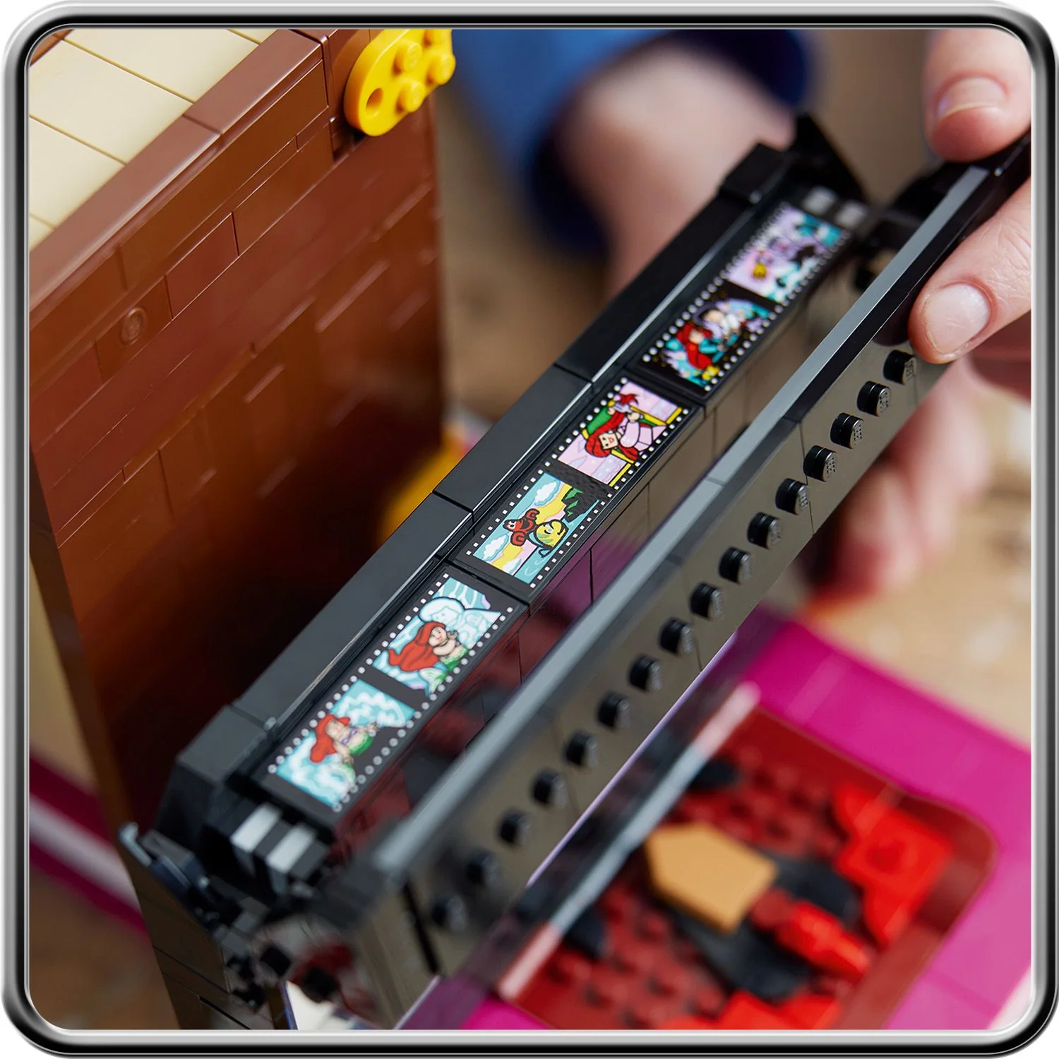 LEGO® Disney™ Villain Icons - Image 7