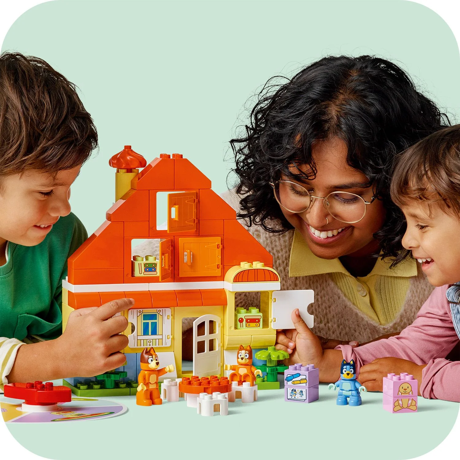 LEGO® DUPLO® Bluey: Blueys Family House with Memory Game - Image 7