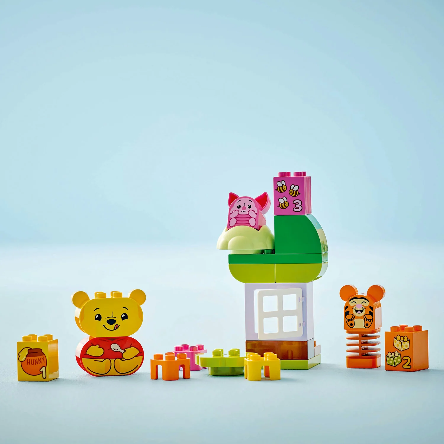 LEGO® DUPLO™ Disney Winnie the Pooh’s Birthday Party - Image 5