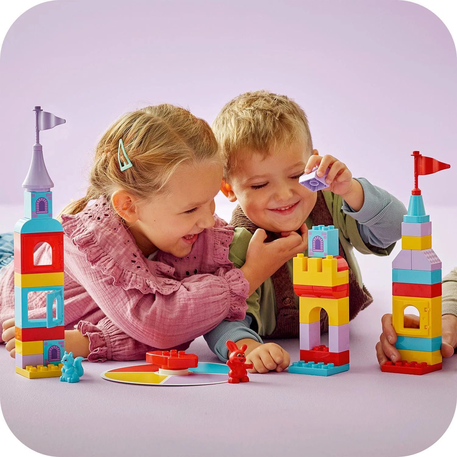 LEGO® DUPLO™ Hopsy's Castle Game - Image 8