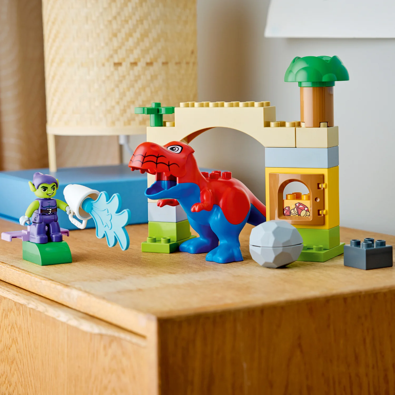 LEGO® DUPLO® | Marvel Dinosaur Spidey-Rex vs. Green Goblin - Image 5