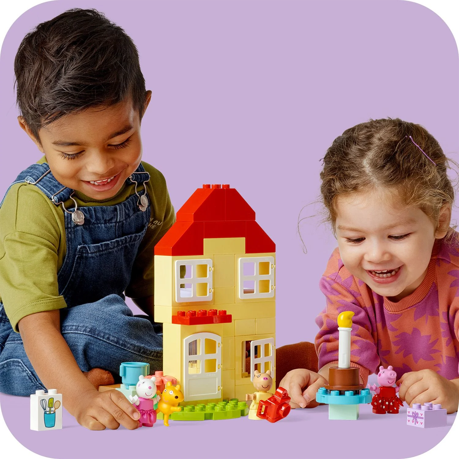 LEGO® DUPLO™ Peppa Pig Birthday House - Image 8