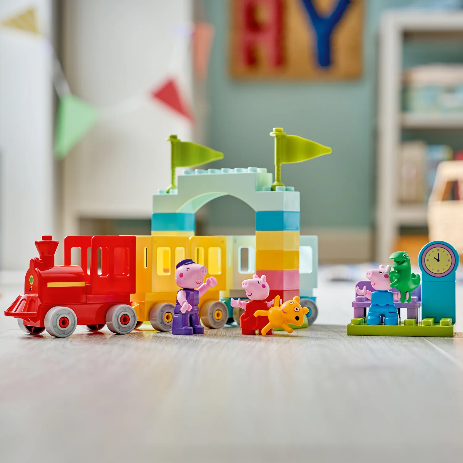 LEGO® DUPLO® Peppa Pig Train Ride with Grandpa Pig - Image 5