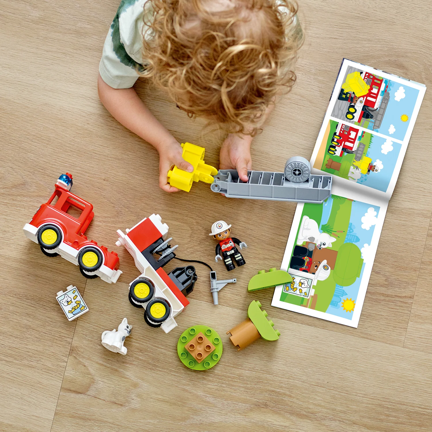 LEGO® DUPLO™ Rescue Fire Engine - Image 3