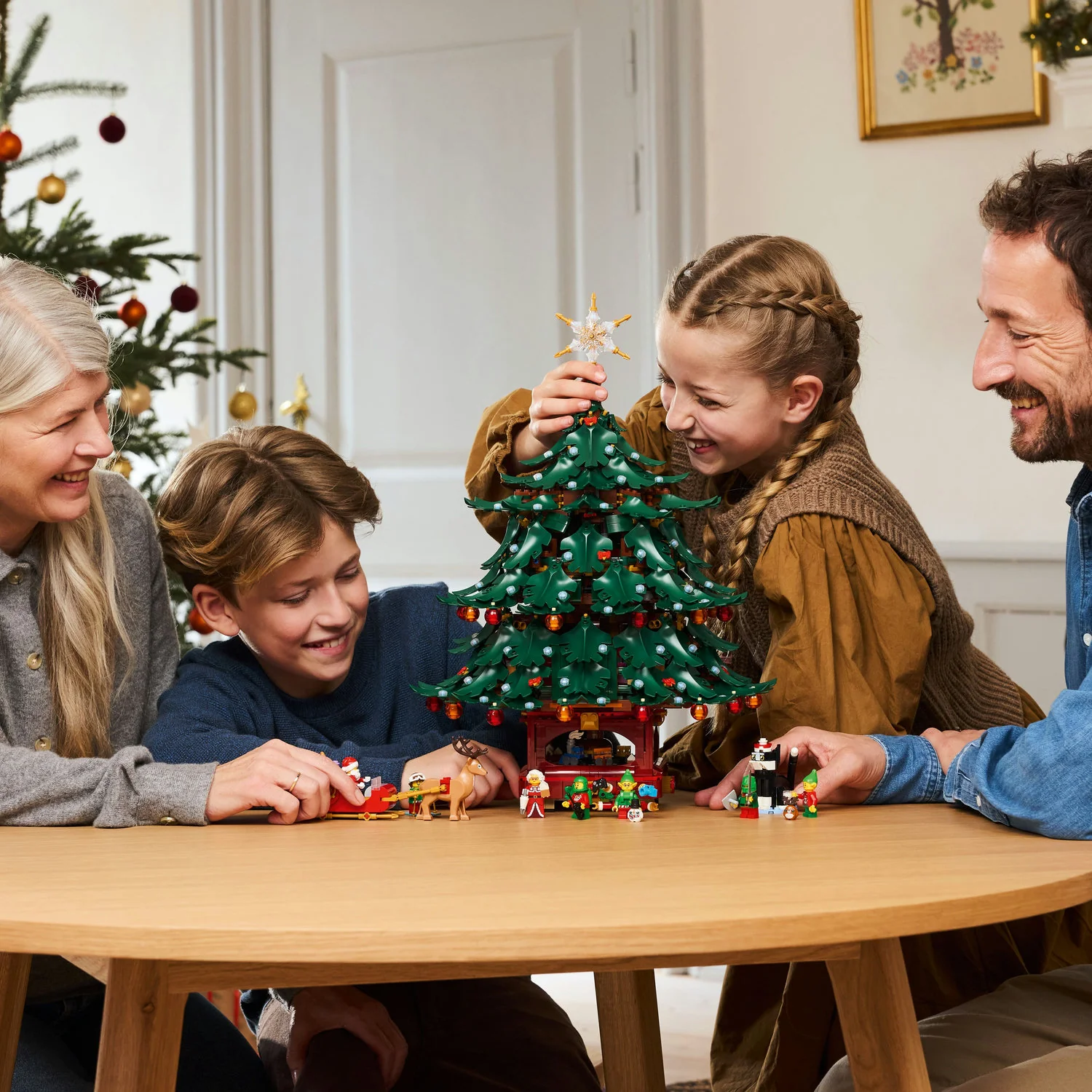 LEGO® Family Christmas Tree Decoration - Image 3