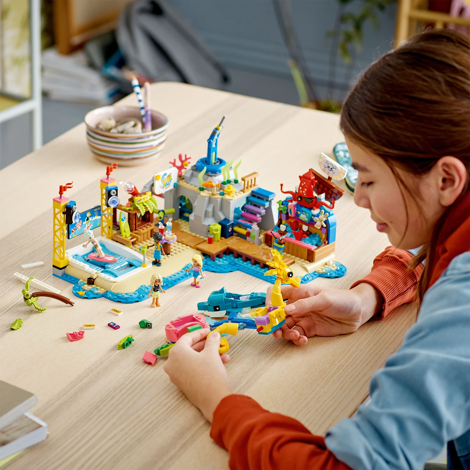 LEGO® Friends™ Beach Amusement Park - Image 4