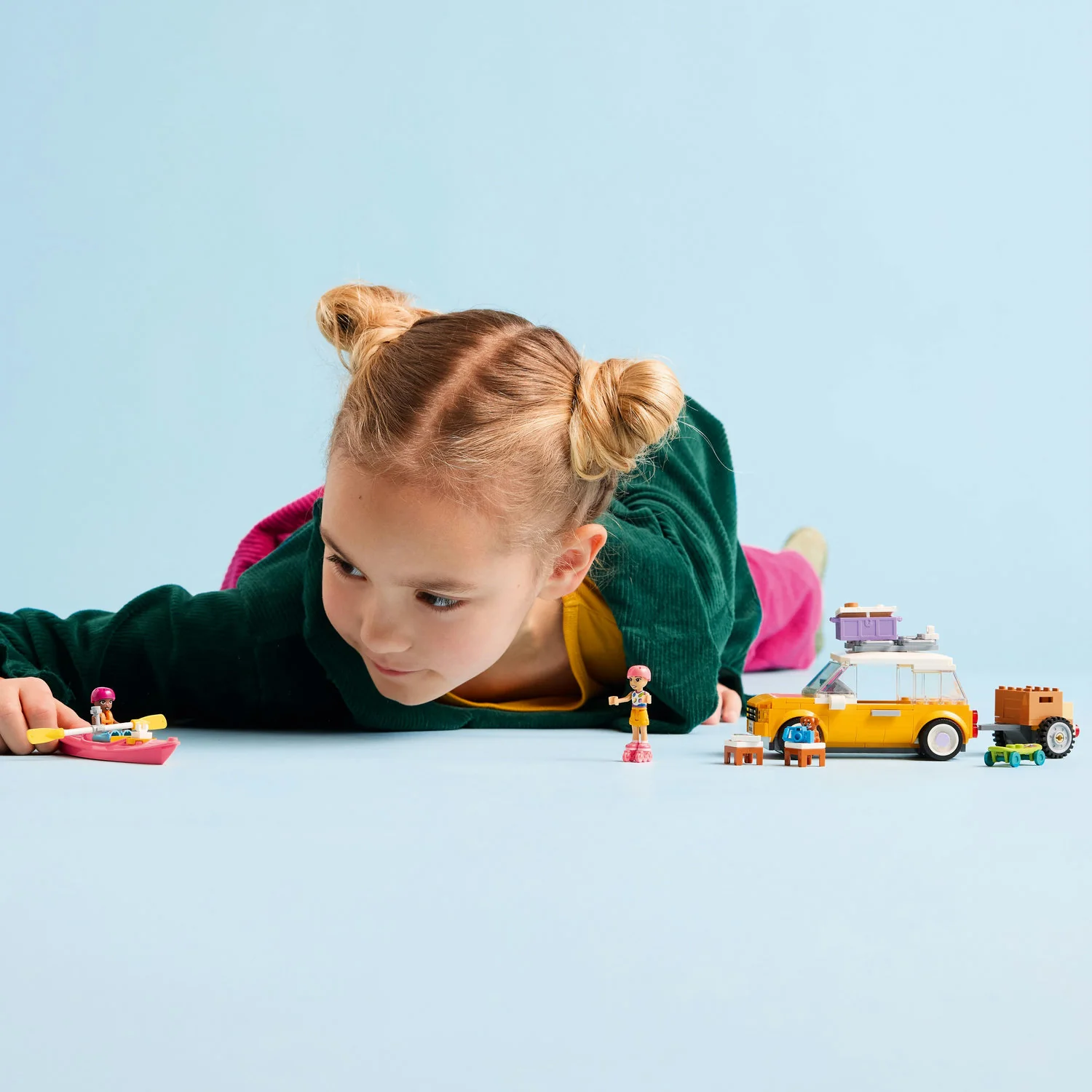 LEGO® Friends™ Friendship Road-Trip Travel Car - Image 3