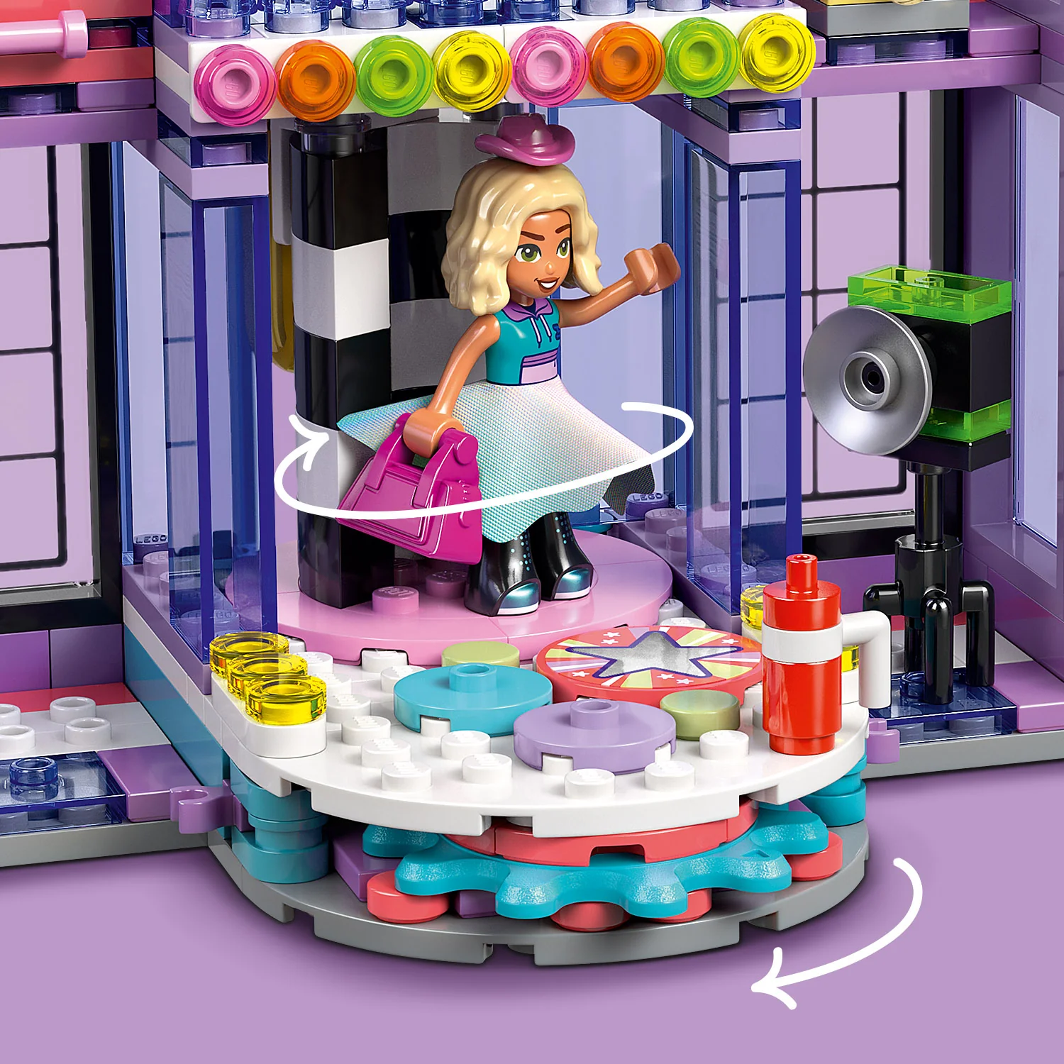 LEGO® Friends Heartlake City Fashion Show - Image 7