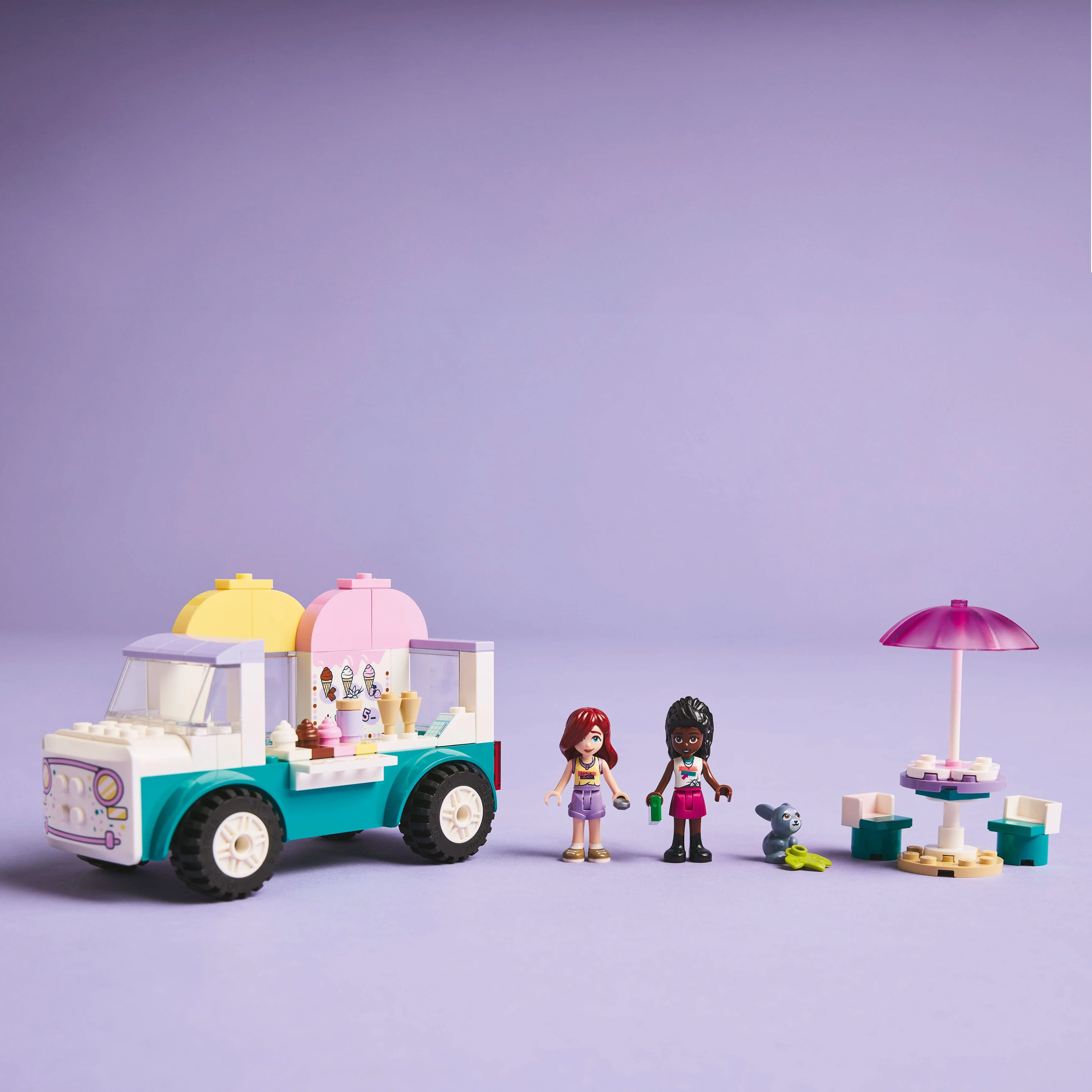 LEGO® Friends™ Heartlake City Ice Cream Truck - Image 5