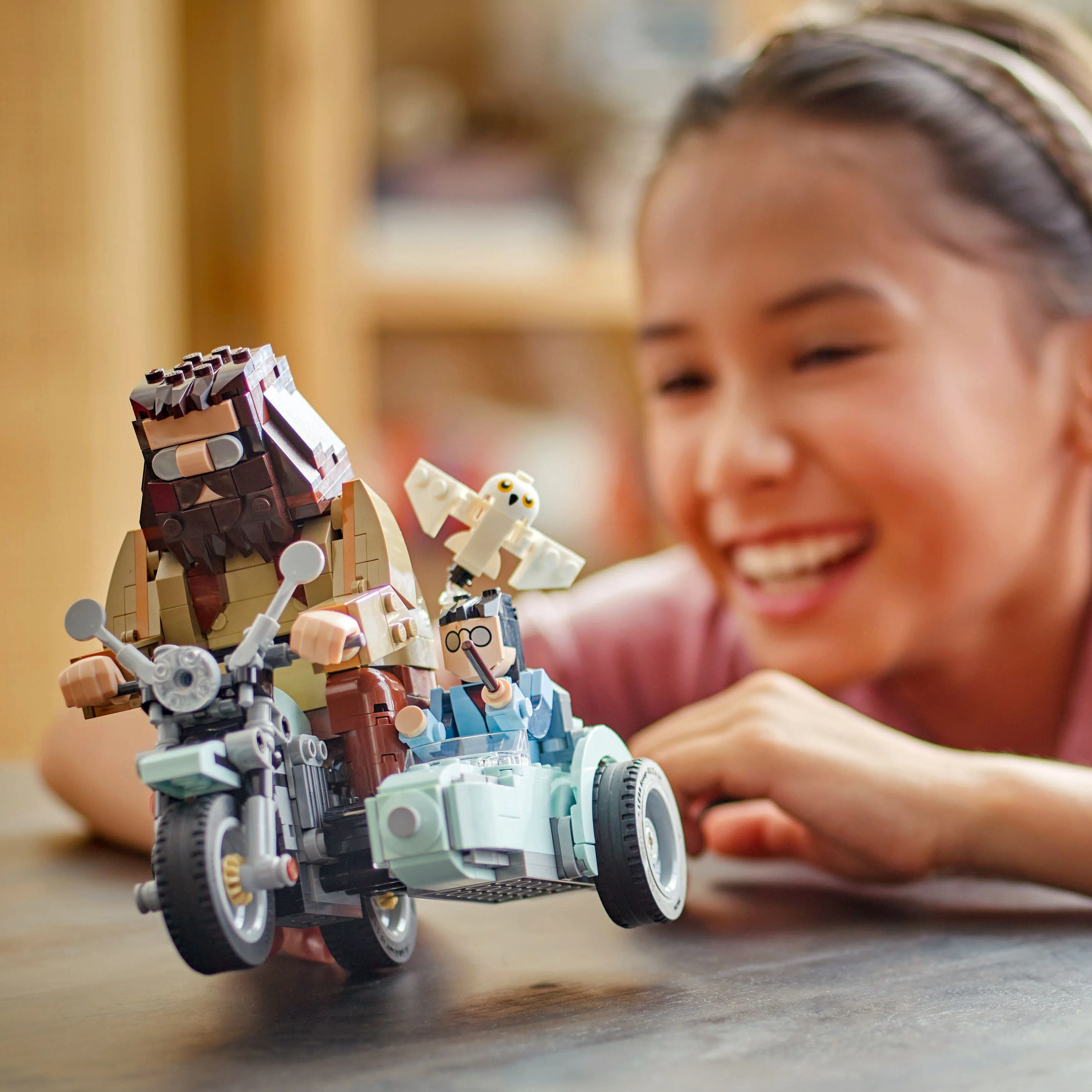 LEGO® Harry Potter™ Hagrid™ & Harry’s Motorcycle Ride - Image 5