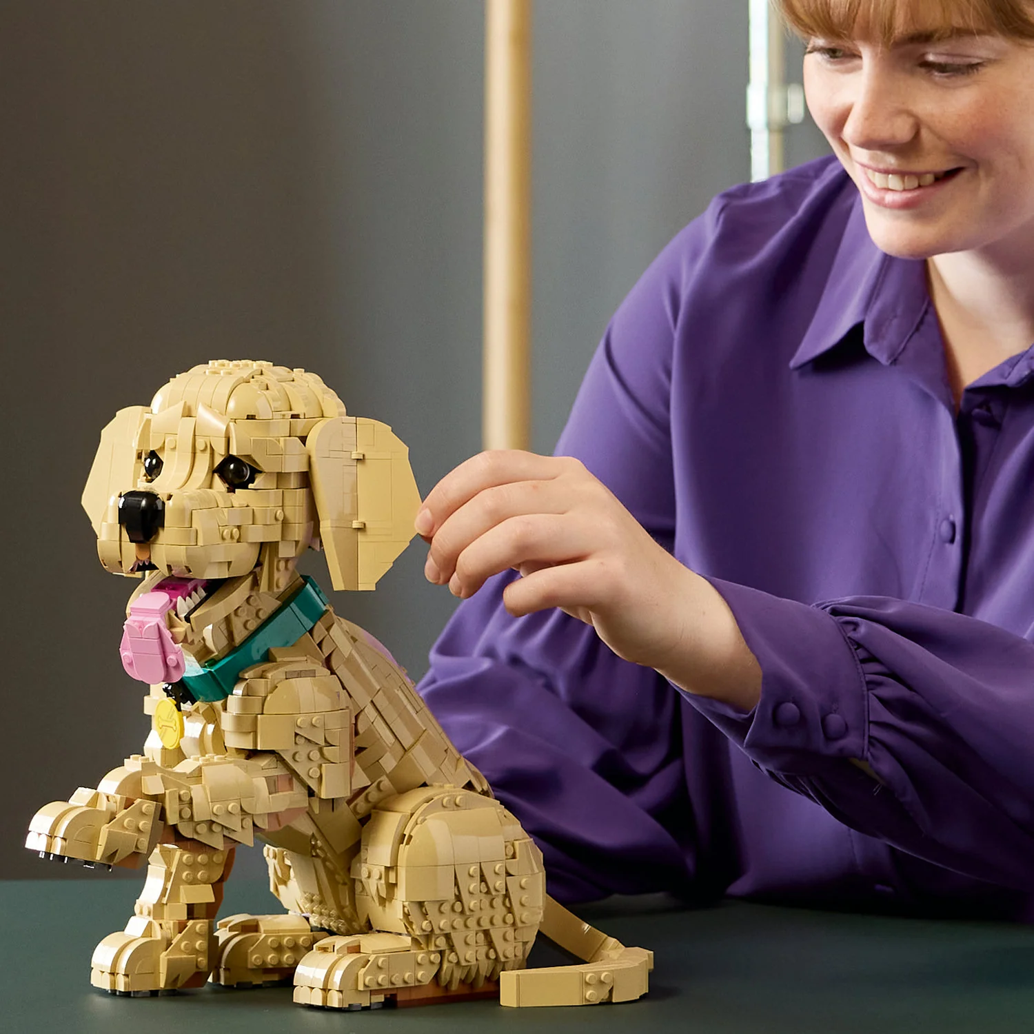 LEGO® Icons Golden Retriever Puppy - Image 7