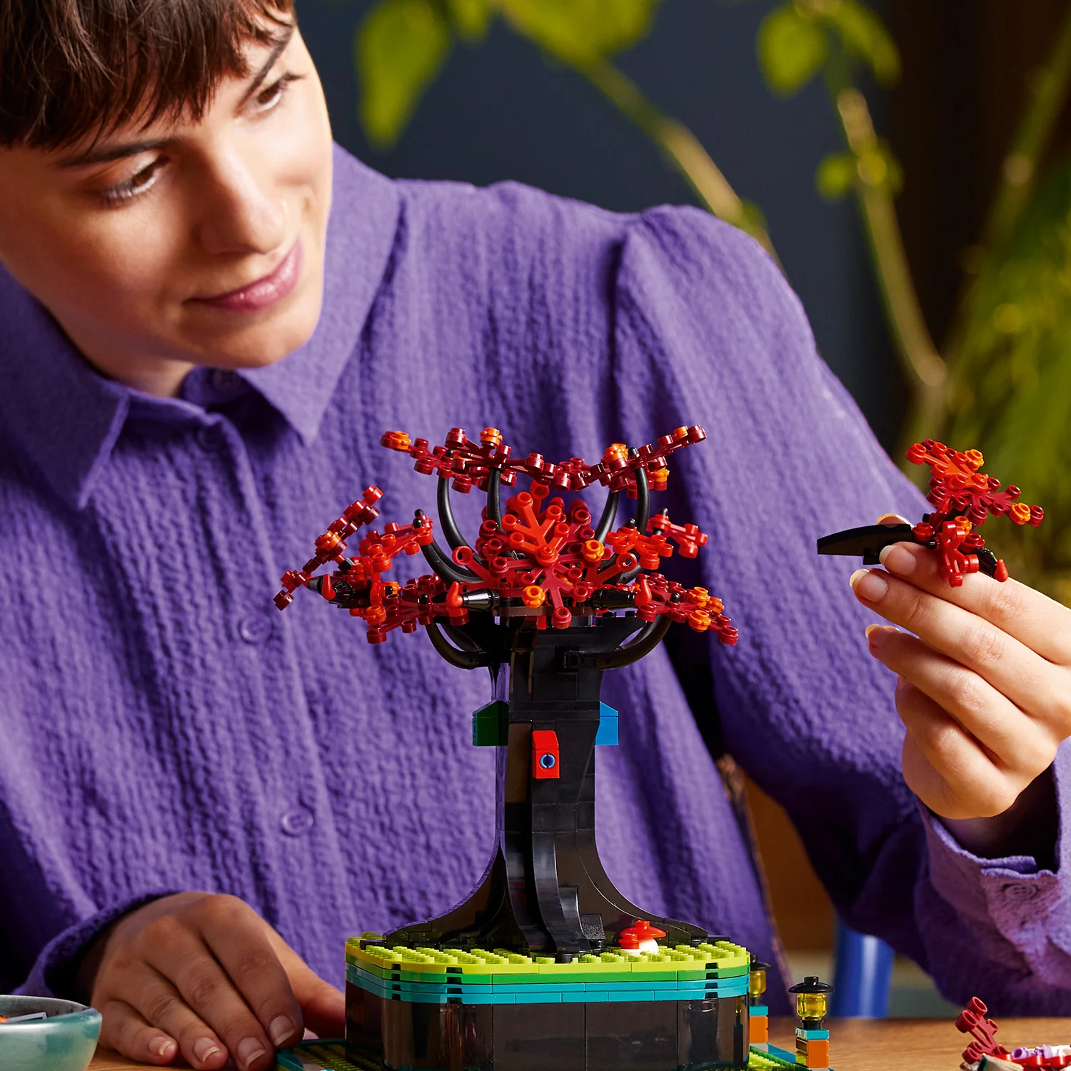 LEGO® Ideas Family Tree - Image 10