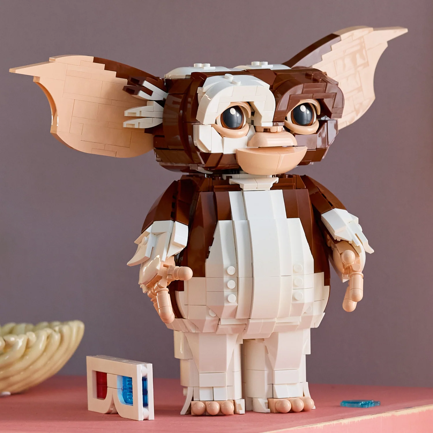 LEGO® Ideas Gremlins™ Gizmo - Image 5