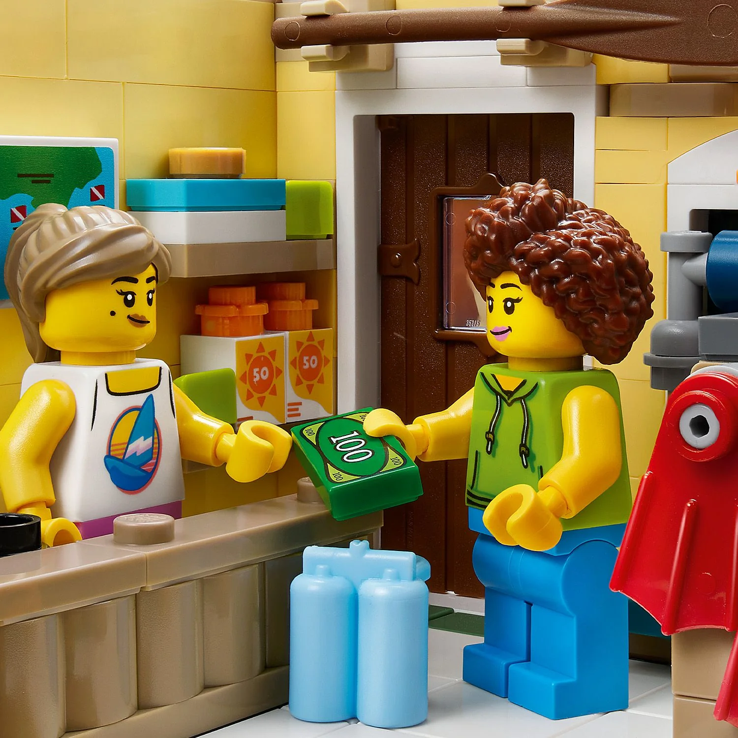 LEGO® Ideas Italian Riviera - Image 8