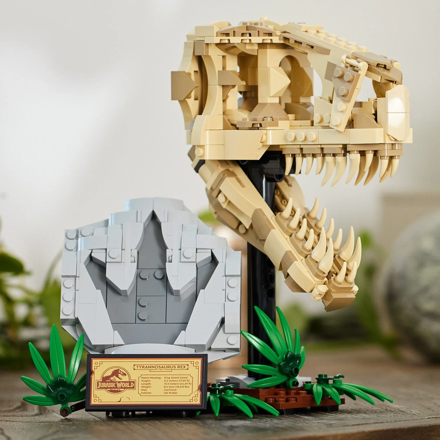 LEGO® Jurassic World™ Dinosaur Fossils: T. rex Skull - Image 6
