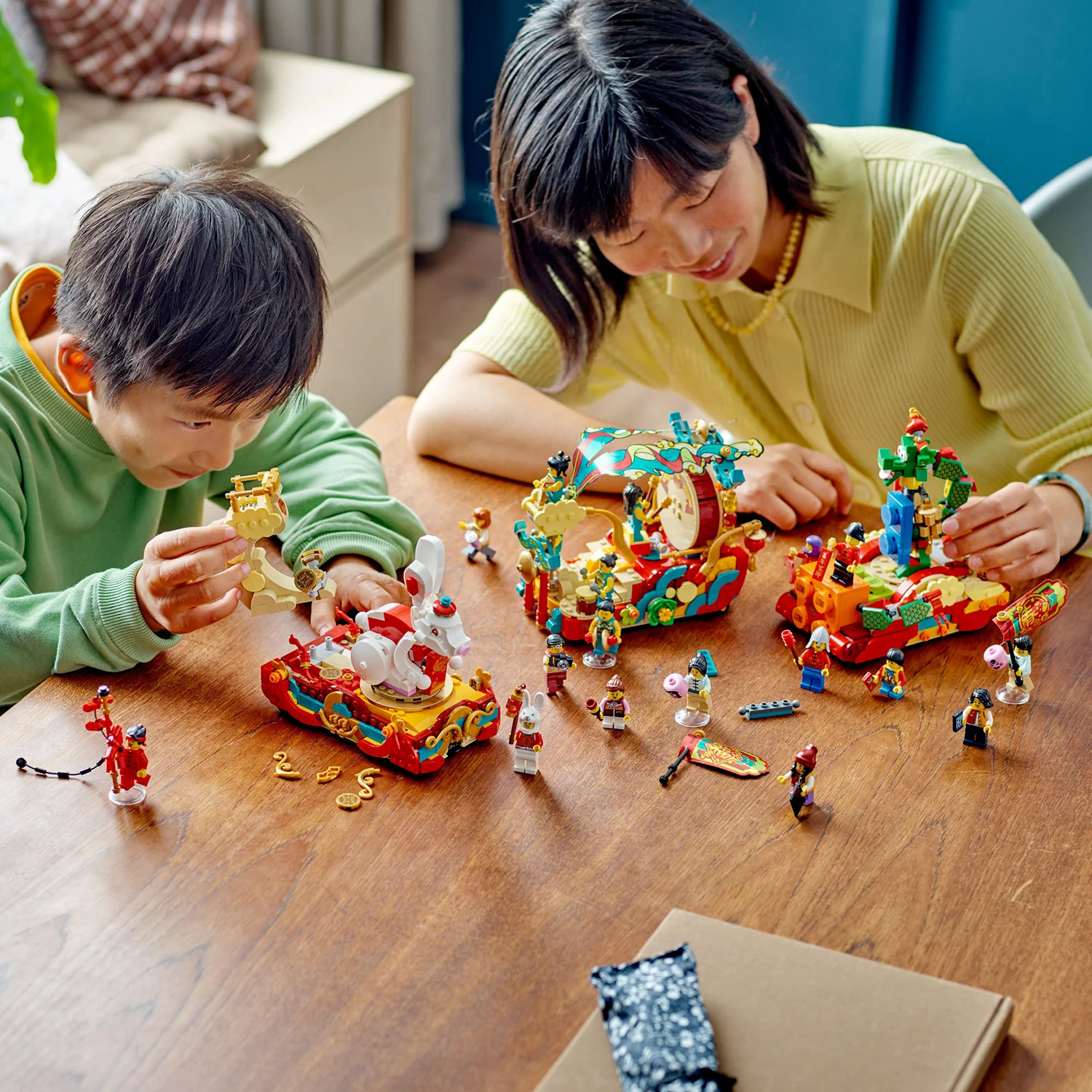 LEGO® Lunar New Year Parade - Image 3