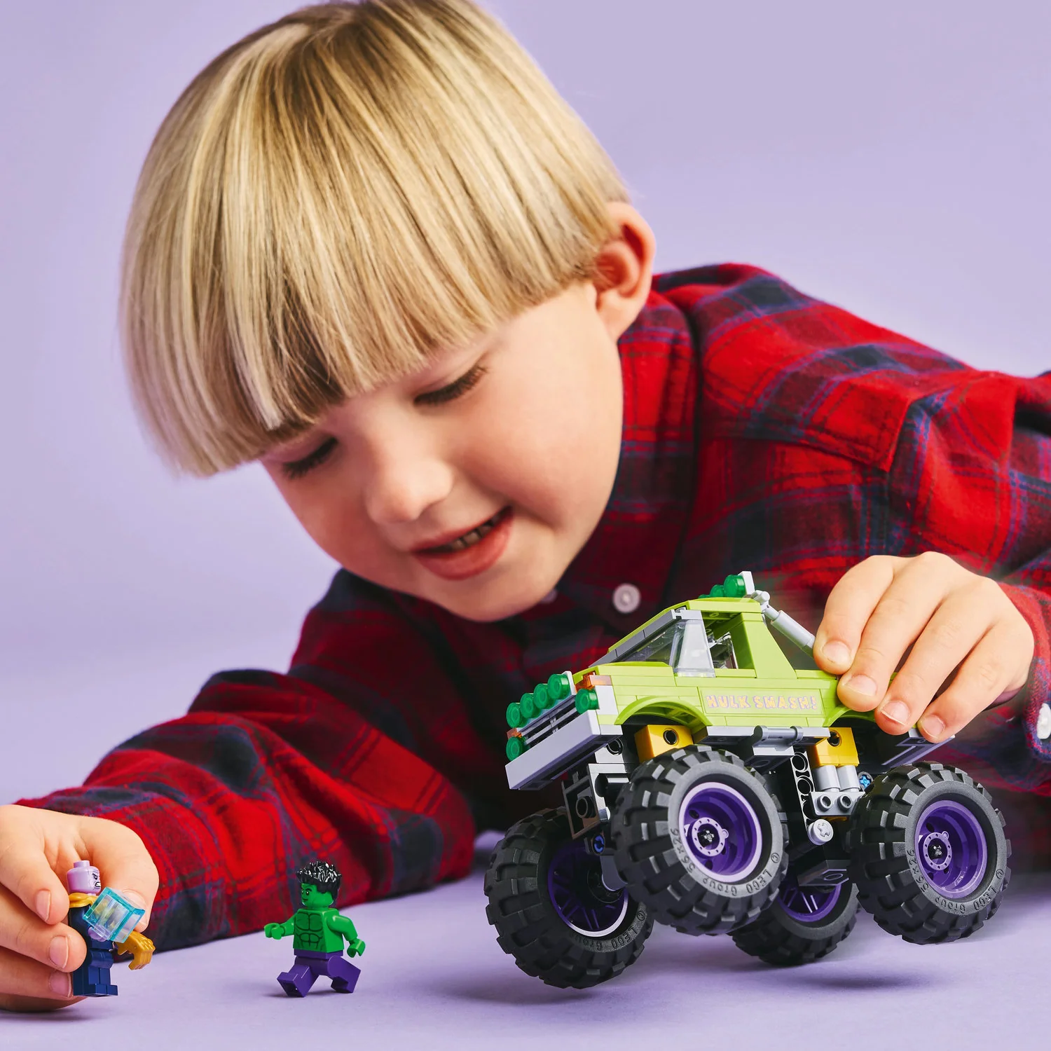LEGO® Marvel The Hulk Truck vs. Thanos - Image 3