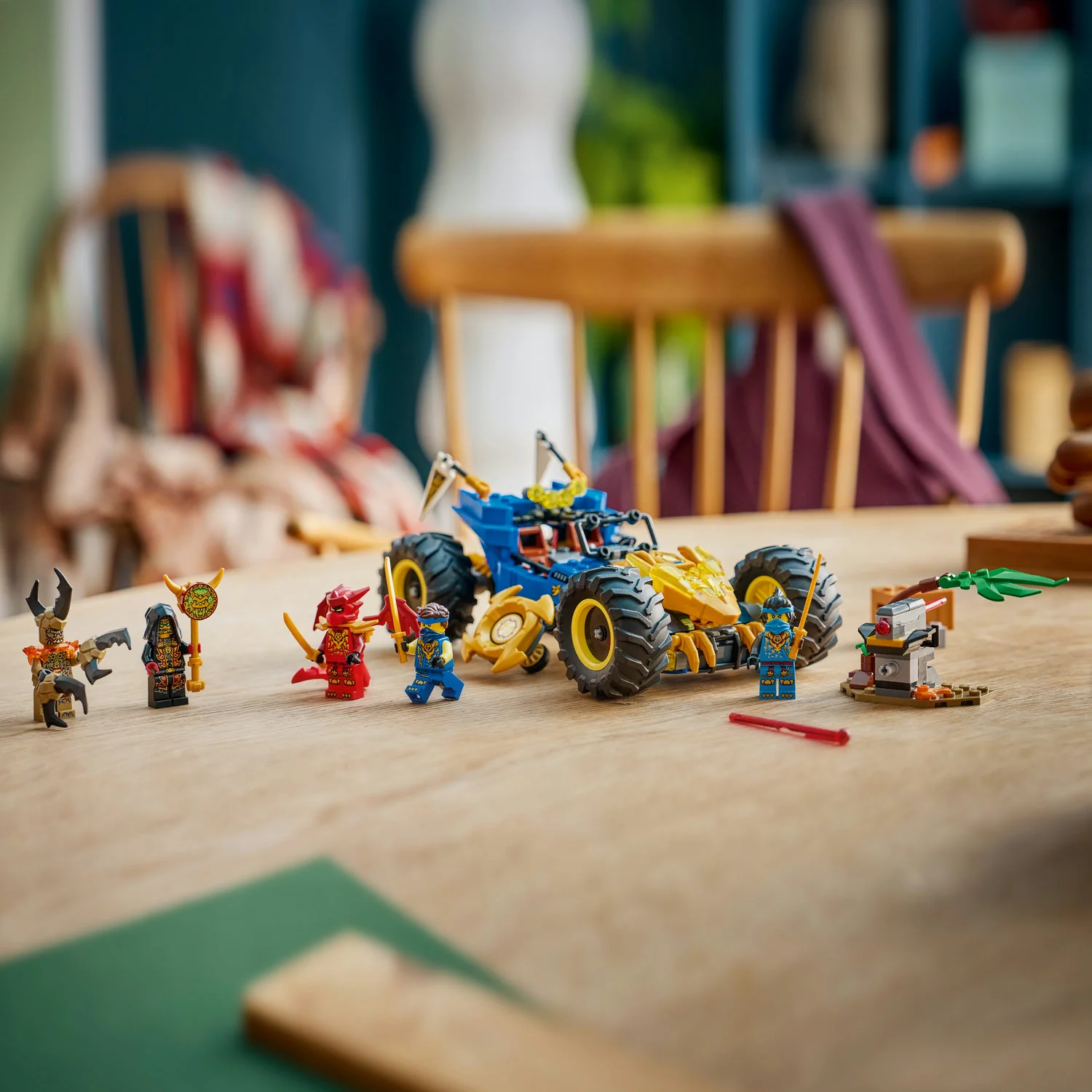 LEGO® NINJAGO® Jay’s Transforming Car - Image 5