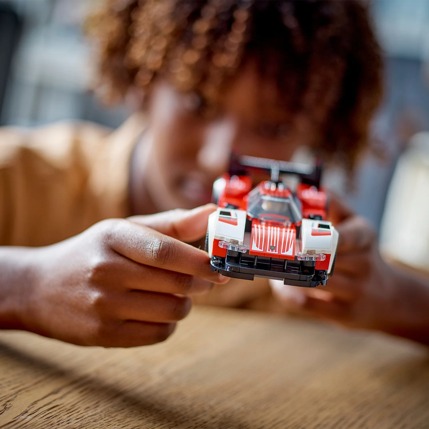 LEGO® Speed Champions Porsche 963 - Image 4