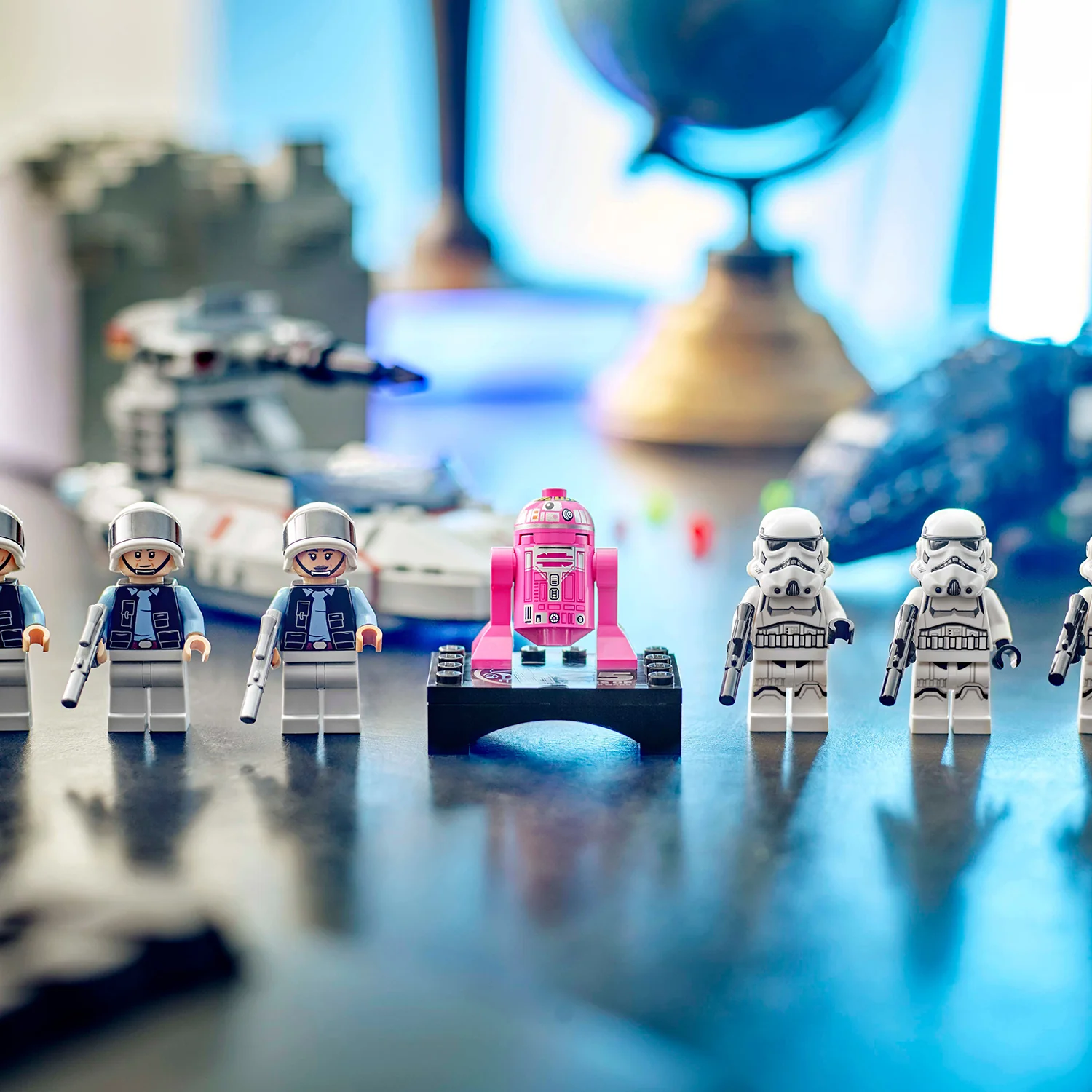 LEGO® Star Wars™ Imperial Dropship vs. Rebel Scout Speeder - Image 4