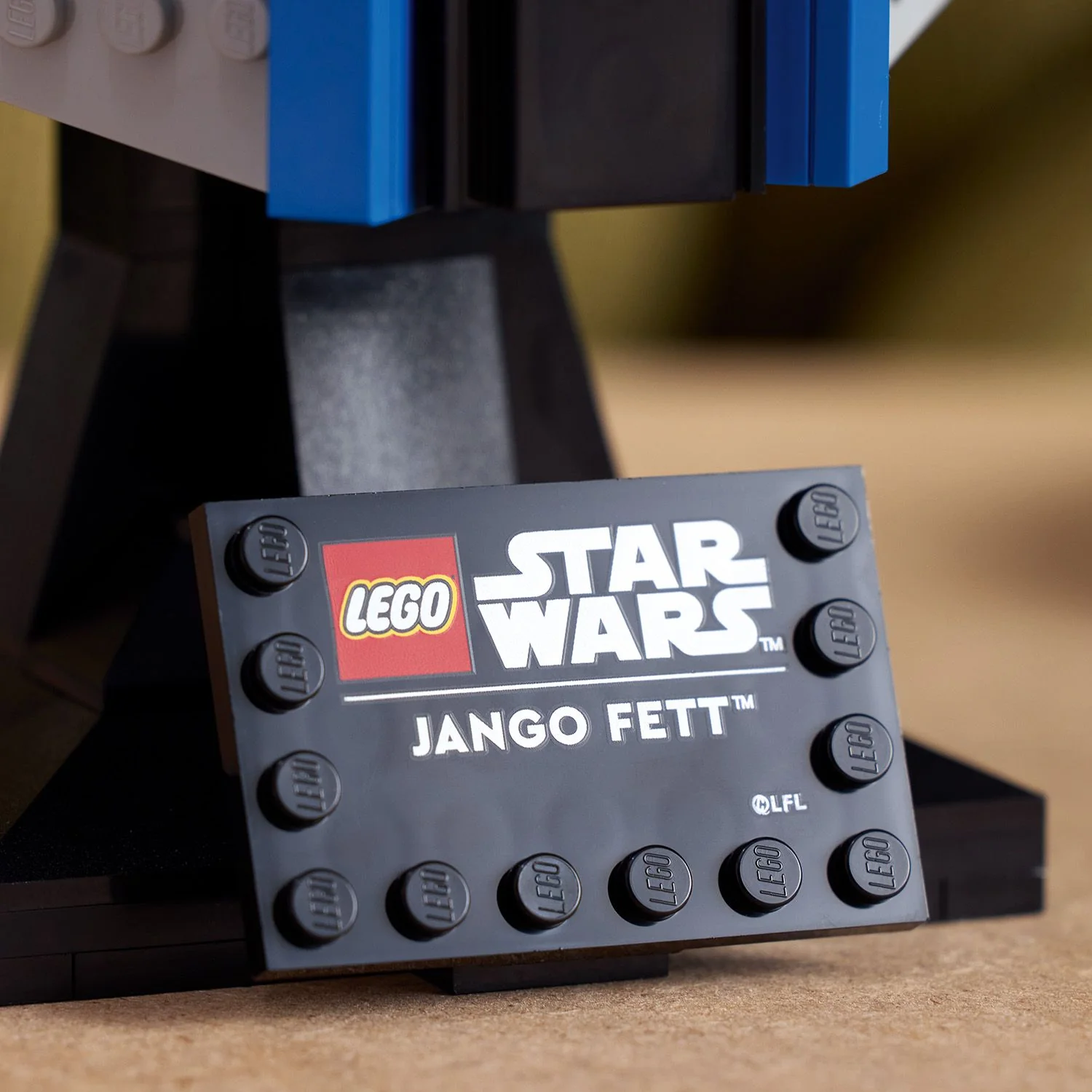 LEGO® Star Wars™ Jango Fett™ Helmet - Image 8