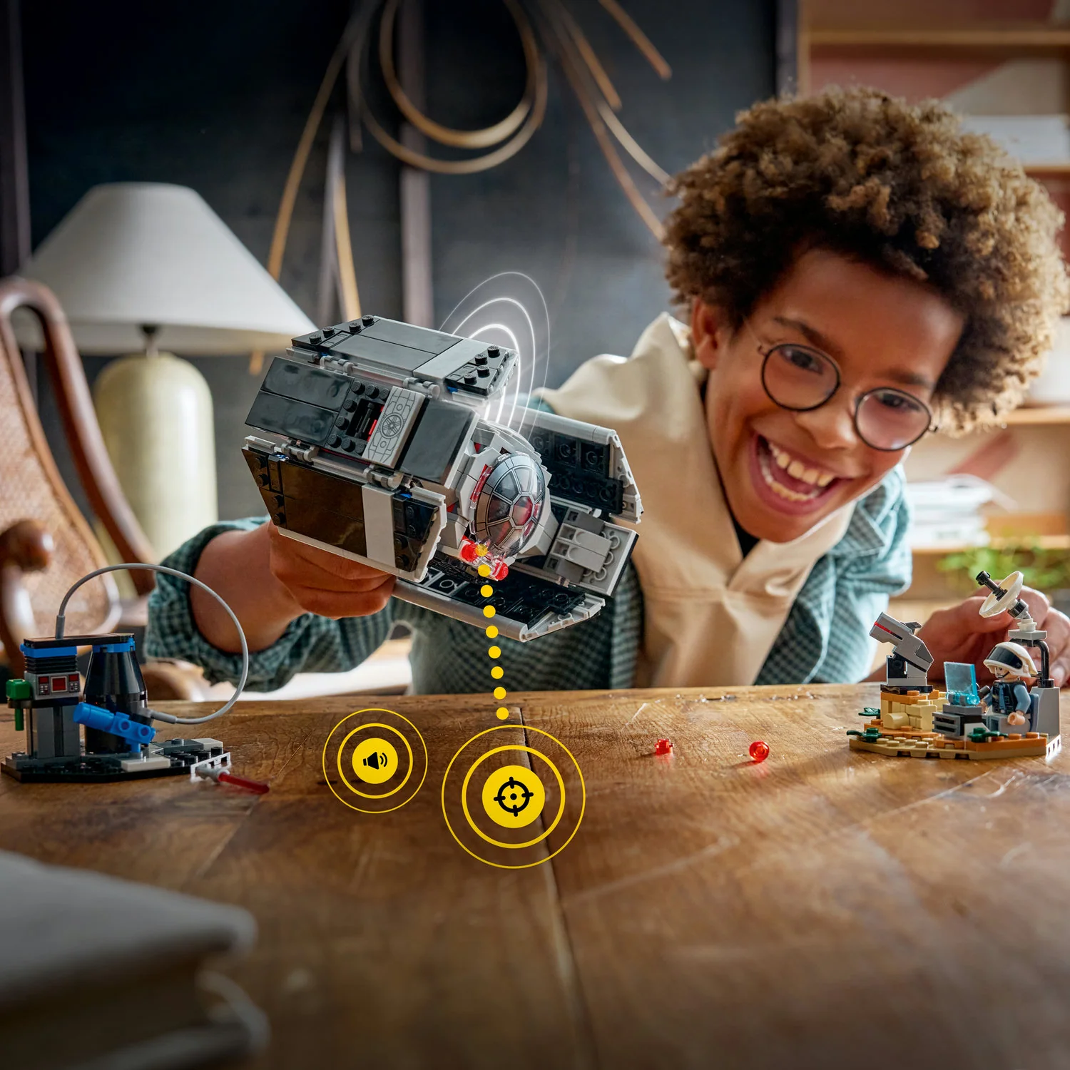 LEGO® Star Wars™ SMART Play™: Darth Vader’s TIE Fighter™ - Image 3