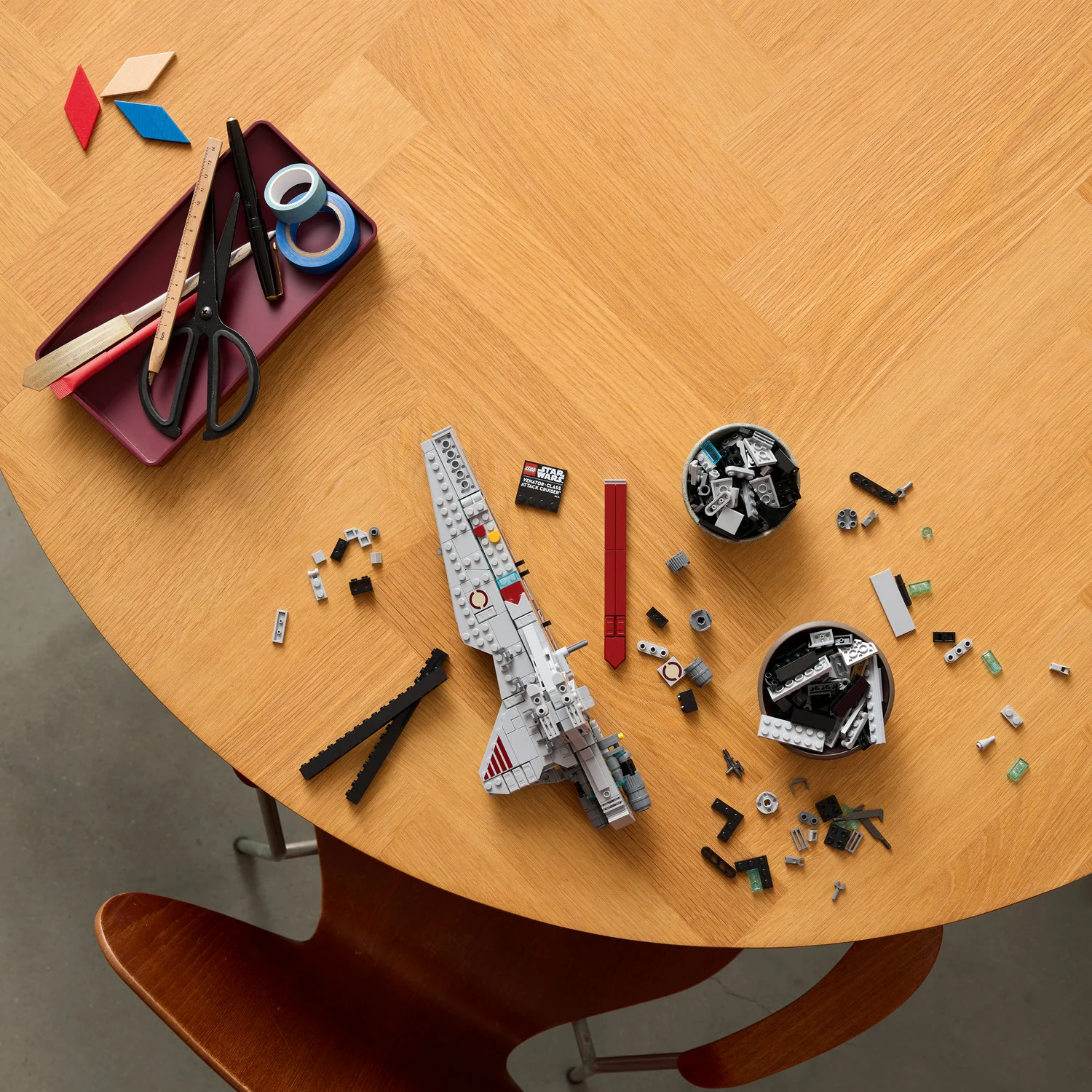 LEGO® Star Wars™ Venator-Class Attack Cruiser™ - Image 4