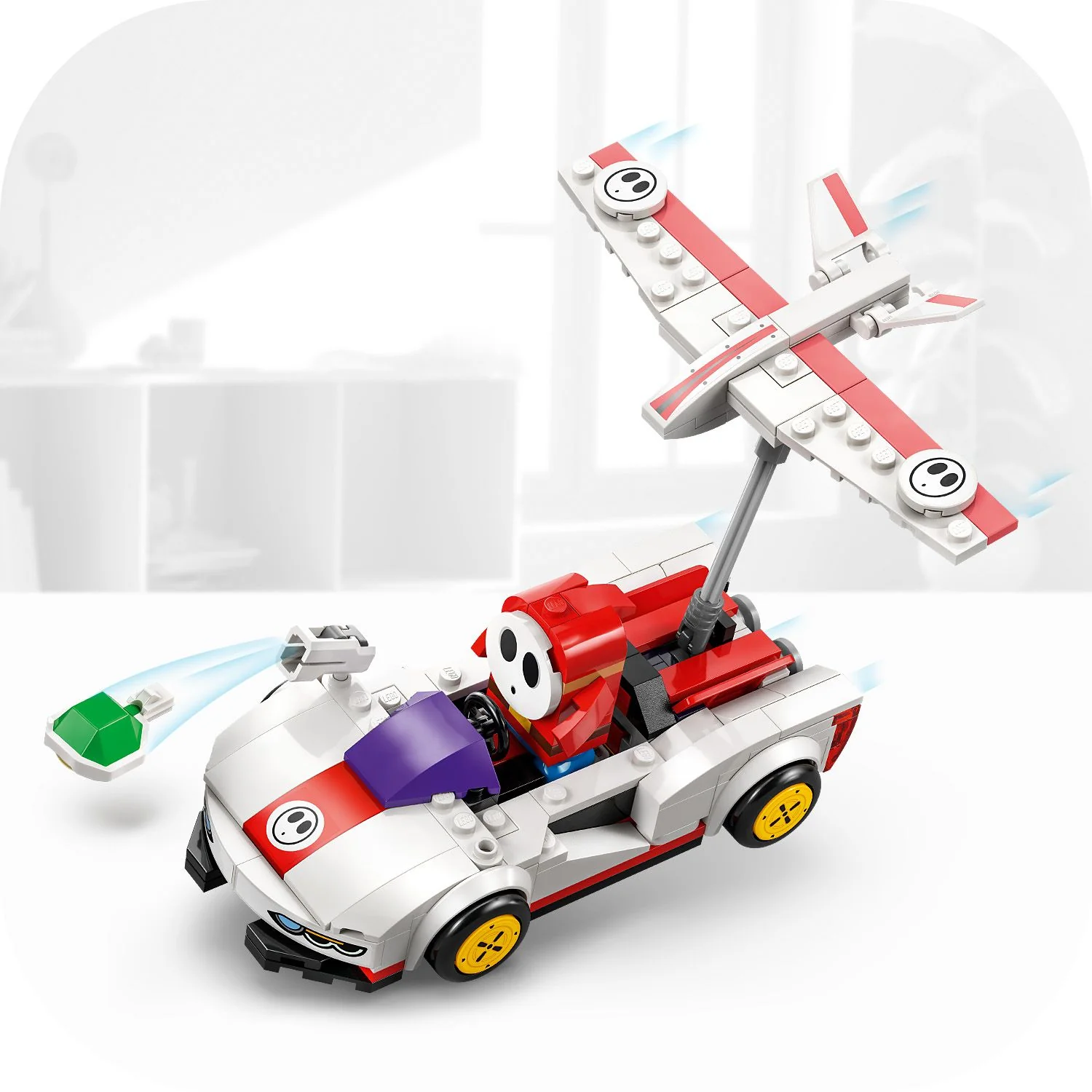 LEGO® Super Mario™: Mario Kart™ – Shy Guy & P-Wing - Image 7
