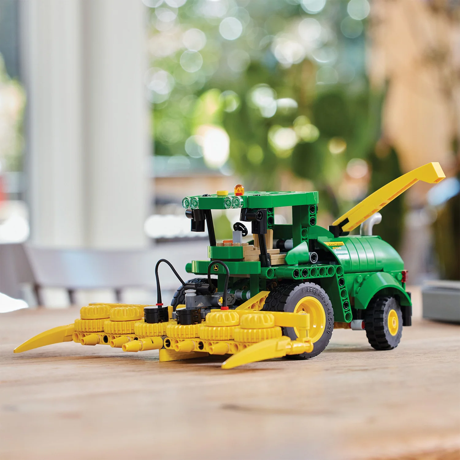LEGO® Technic™ John Deere 9700 Forage Harvester - Image 5