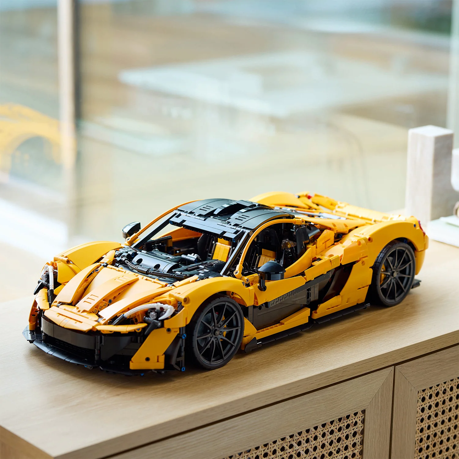 LEGO® Technic™ McLaren P1™ - Image 5